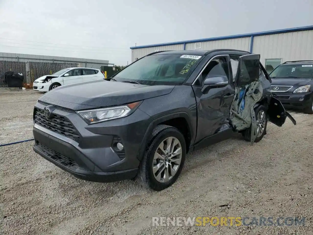 1 Photograph of a damaged car 2T3C1RFV1MC095978 TOYOTA RAV4 2021