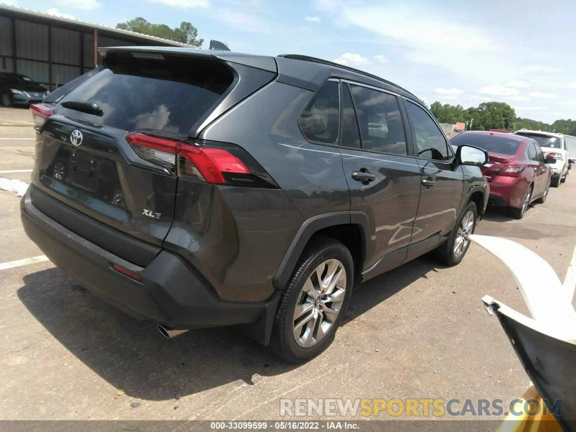 4 Photograph of a damaged car 2T3C1RFV1MC107658 TOYOTA RAV4 2021