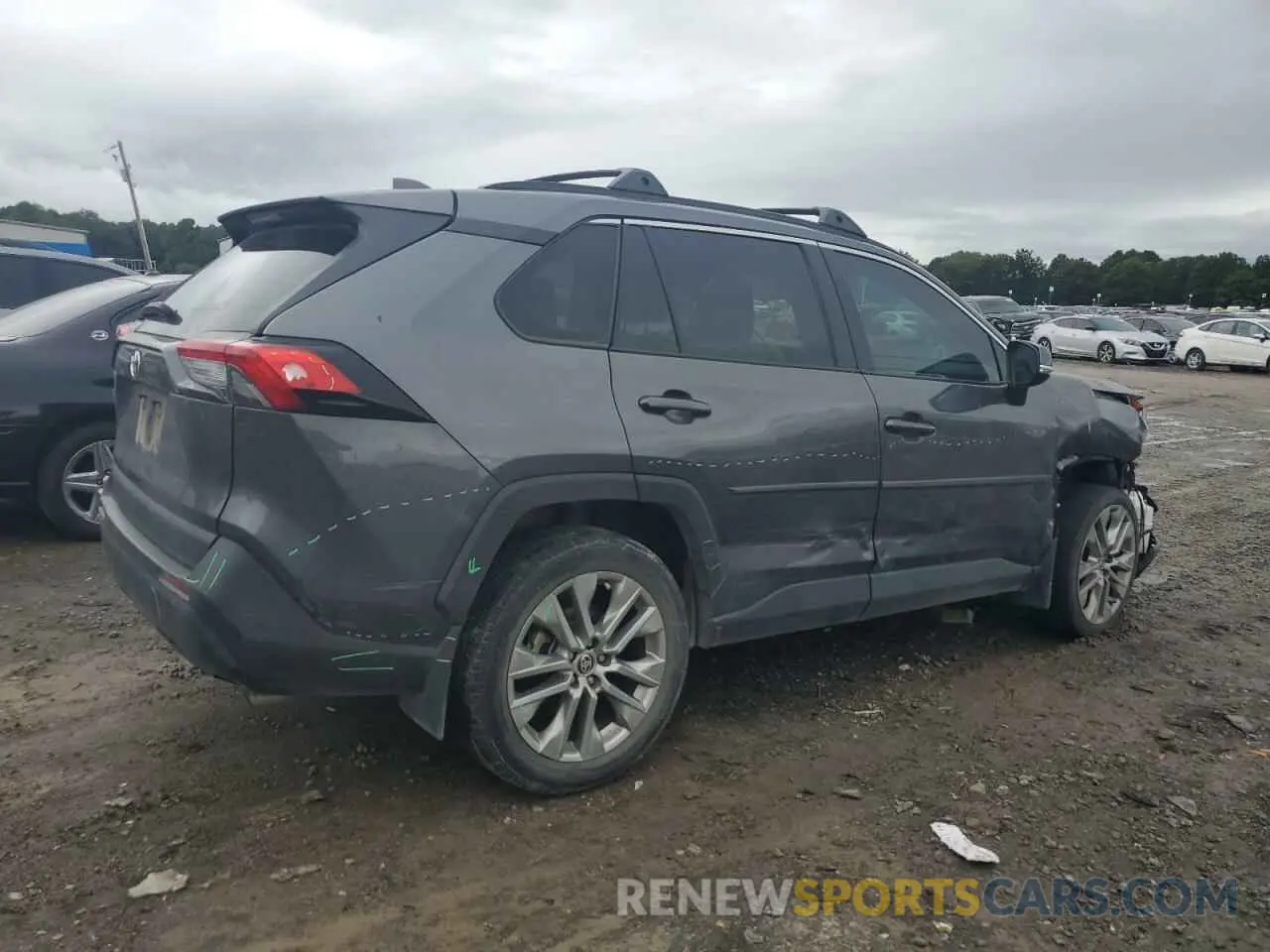3 Photograph of a damaged car 2T3C1RFV1MC109796 TOYOTA RAV4 2021