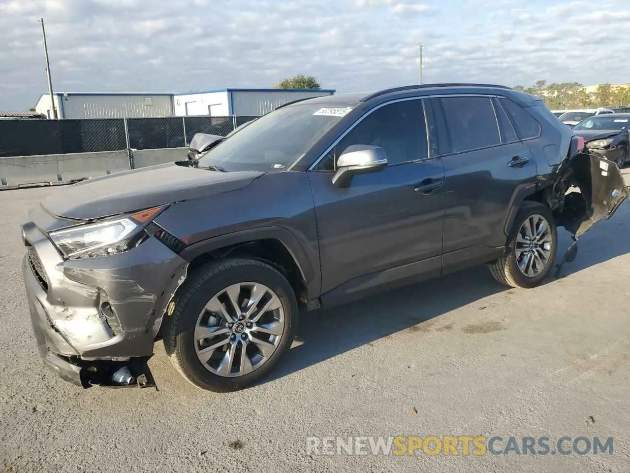 1 Photograph of a damaged car 2T3C1RFV1MC127148 TOYOTA RAV4 2021