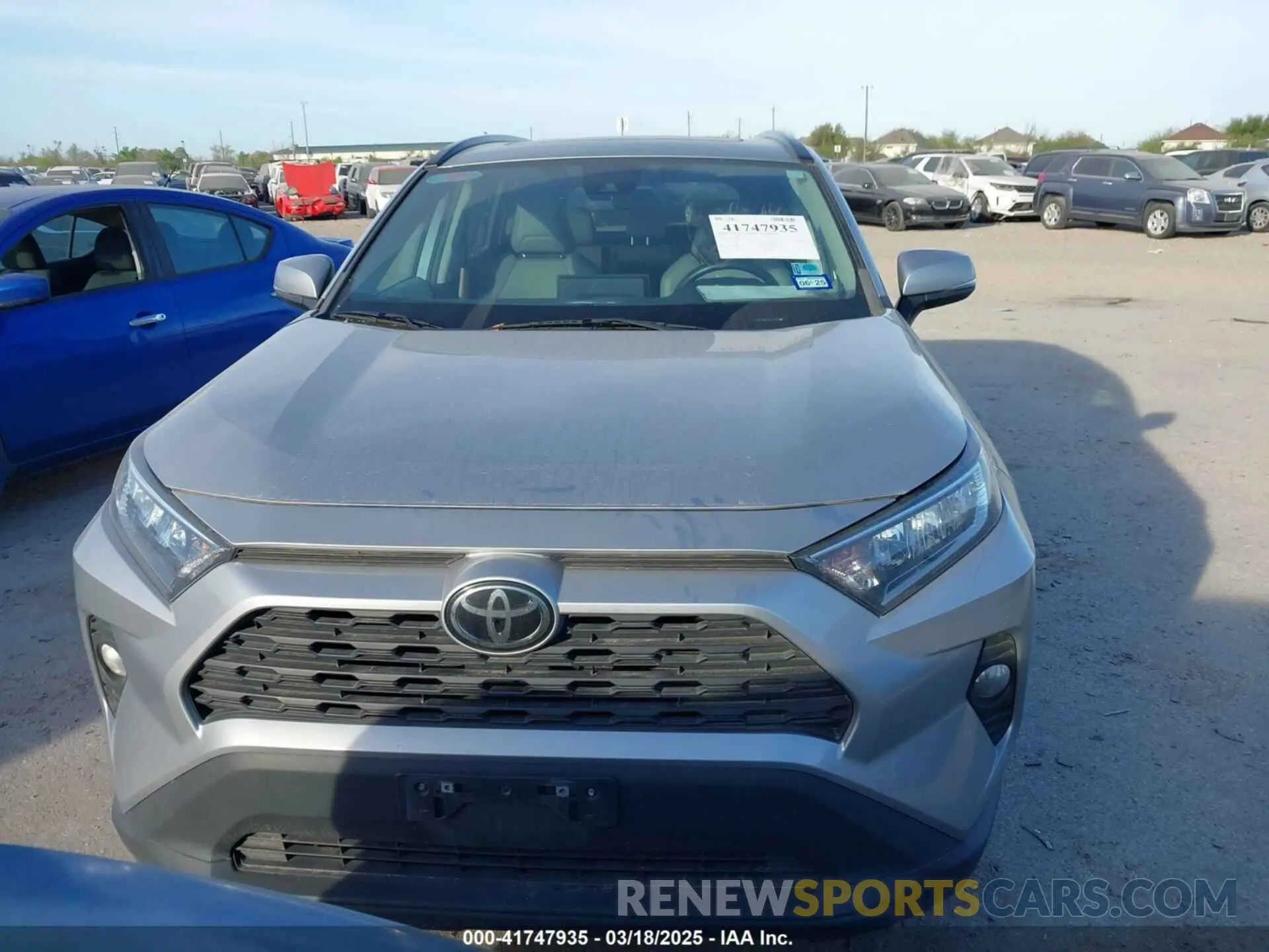 12 Photograph of a damaged car 2T3C1RFV1MC142071 TOYOTA RAV4 2021
