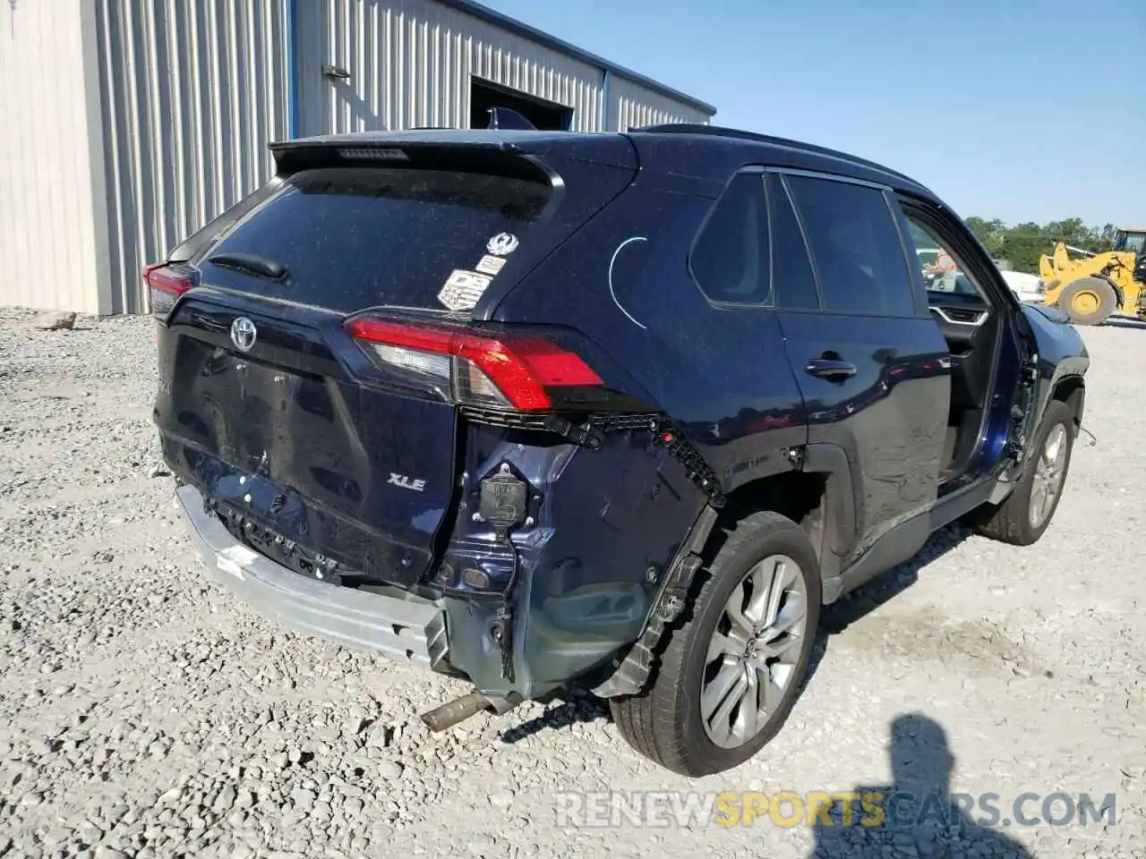 4 Photograph of a damaged car 2T3C1RFV1MW130520 TOYOTA RAV4 2021