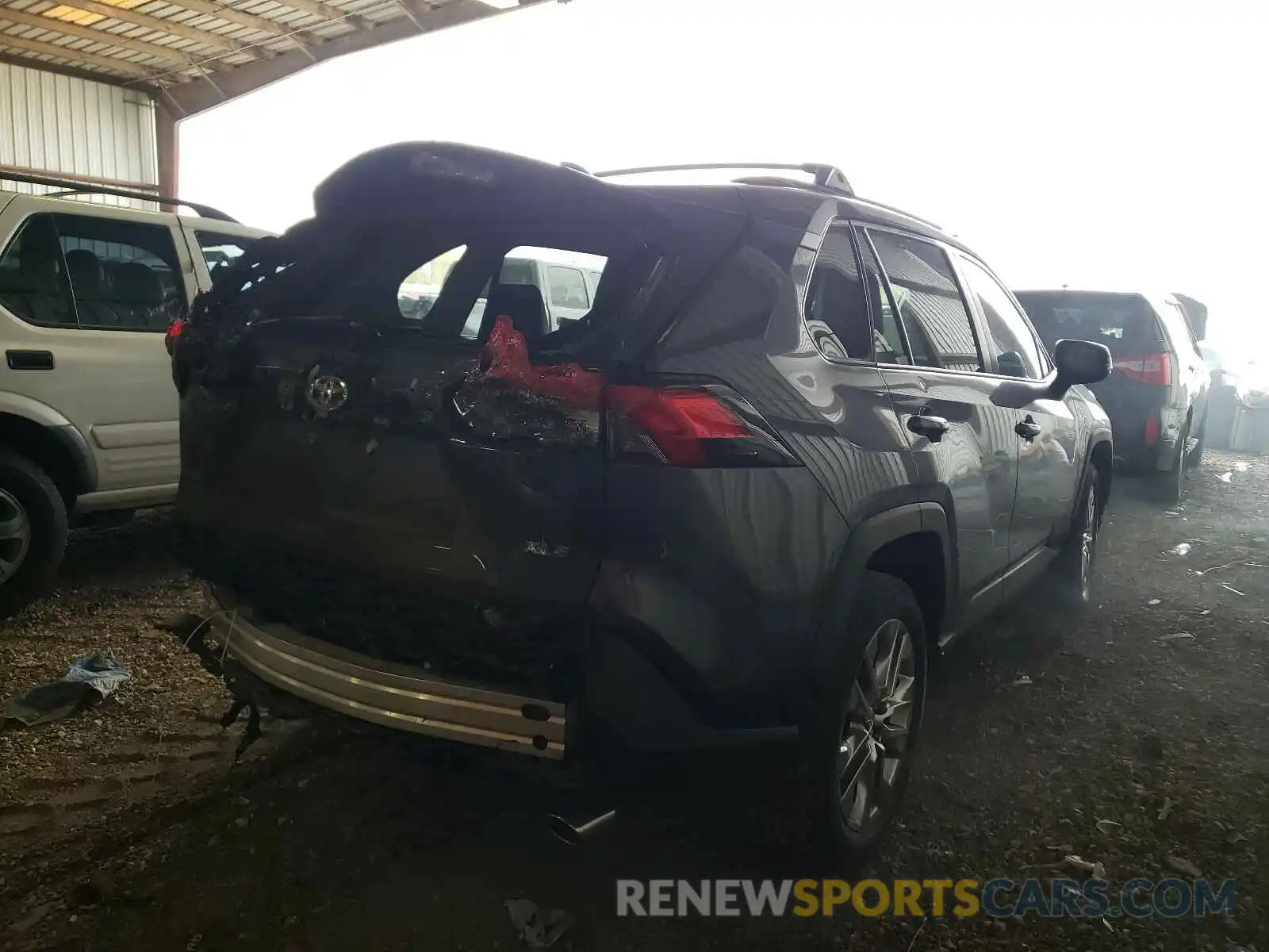 4 Photograph of a damaged car 2T3C1RFV2MC103733 TOYOTA RAV4 2021