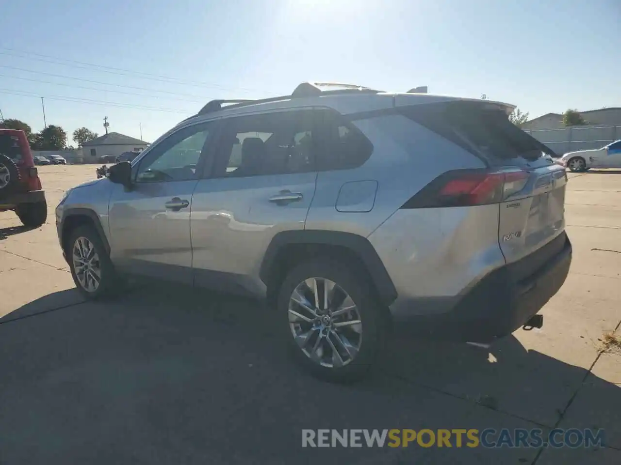 2 Photograph of a damaged car 2T3C1RFV2MC112903 TOYOTA RAV4 2021