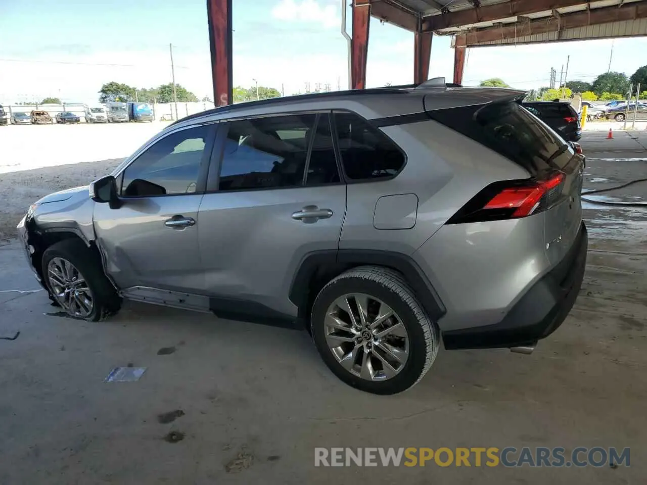 2 Photograph of a damaged car 2T3C1RFV2MC115915 TOYOTA RAV4 2021