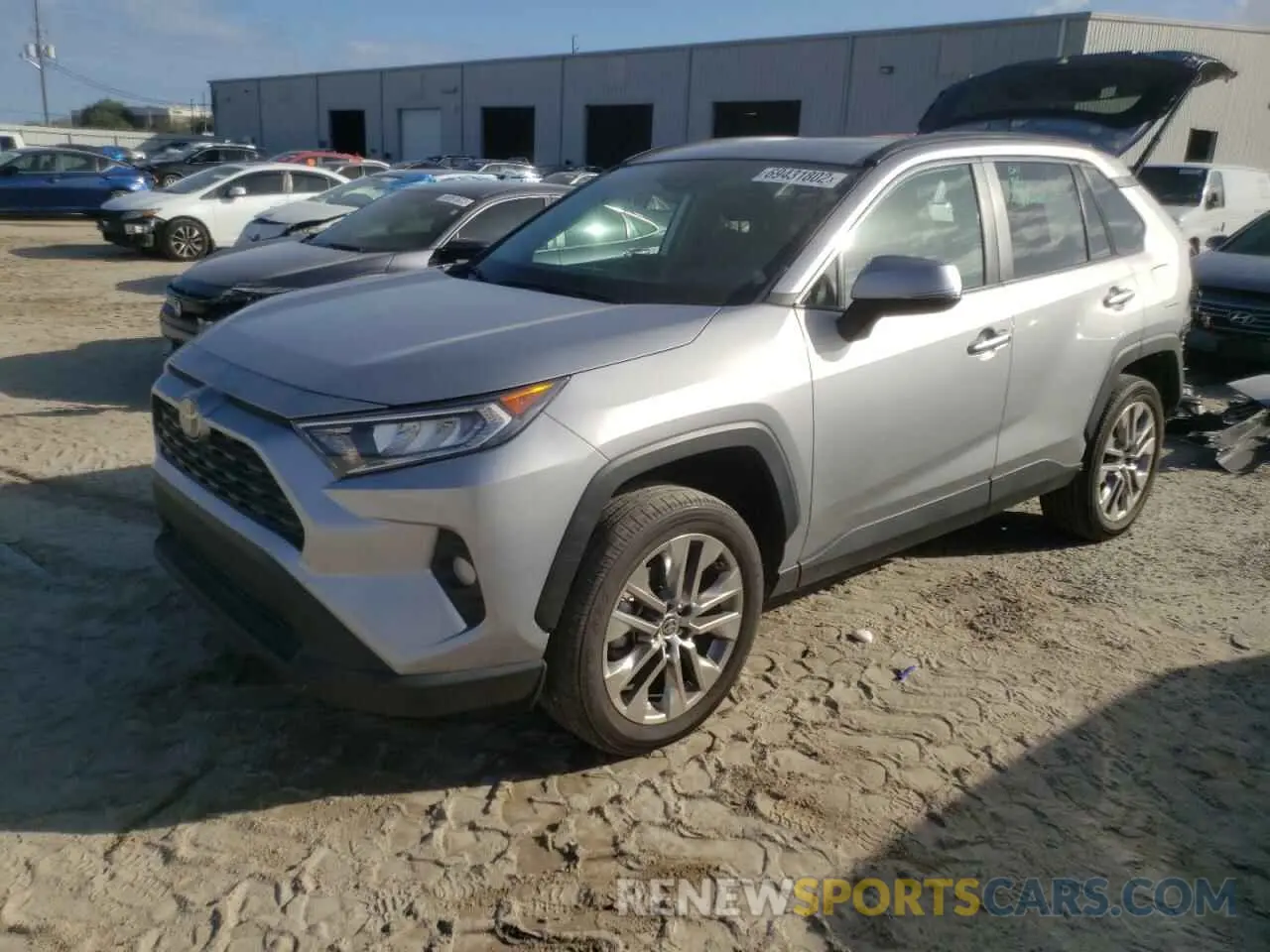 1 Photograph of a damaged car 2T3C1RFV2MC148994 TOYOTA RAV4 2021