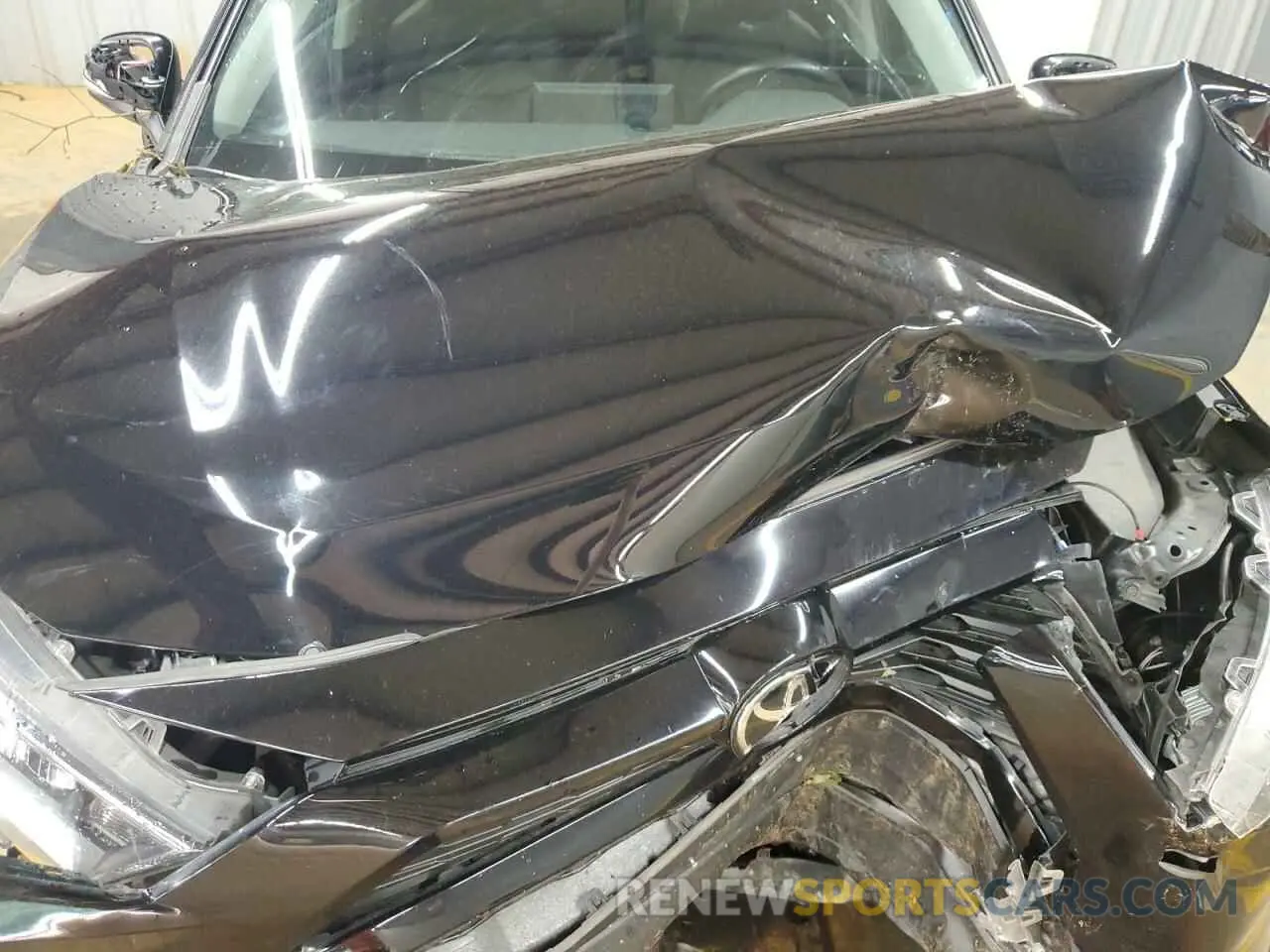 12 Photograph of a damaged car 2T3C1RFV2MC171935 TOYOTA RAV4 2021