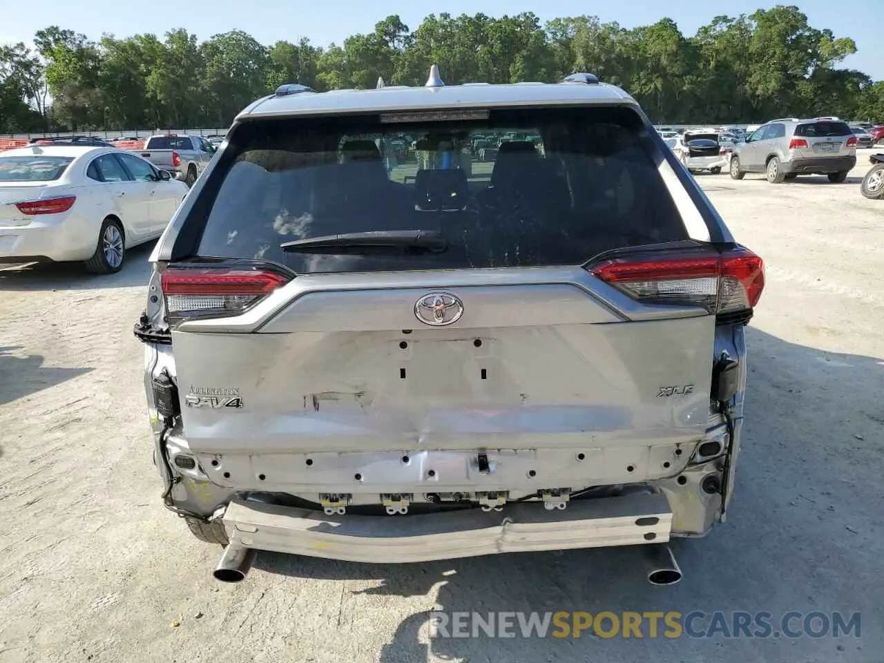 6 Photograph of a damaged car 2T3C1RFV2MW108283 TOYOTA RAV4 2021