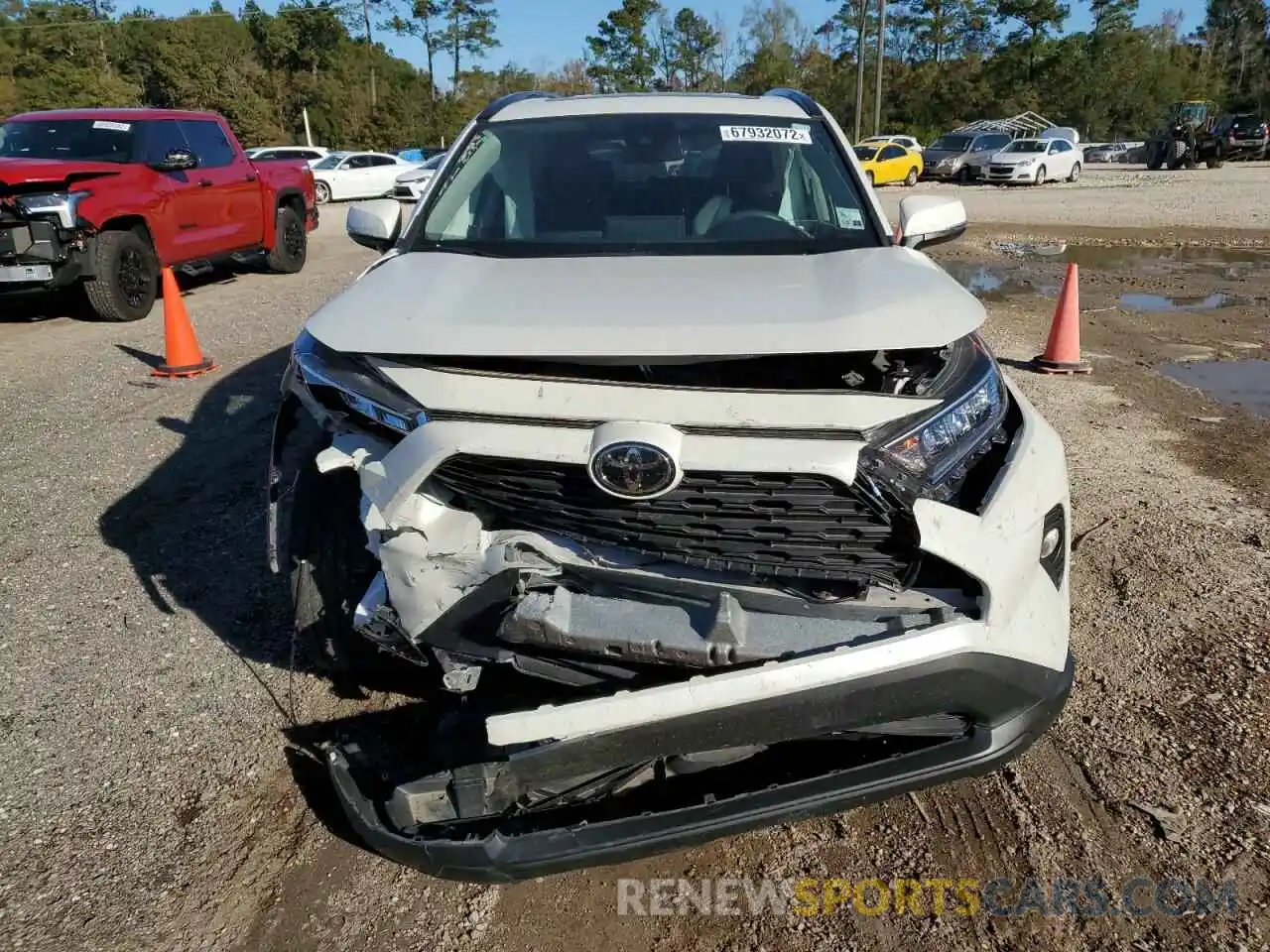 5 Photograph of a damaged car 2T3C1RFV2MW110910 TOYOTA RAV4 2021