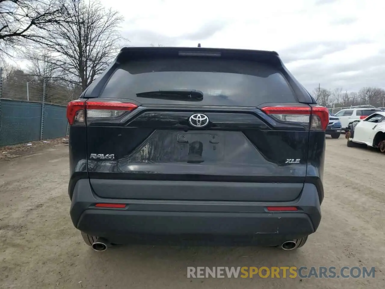 6 Photograph of a damaged car 2T3C1RFV2MW115671 TOYOTA RAV4 2021