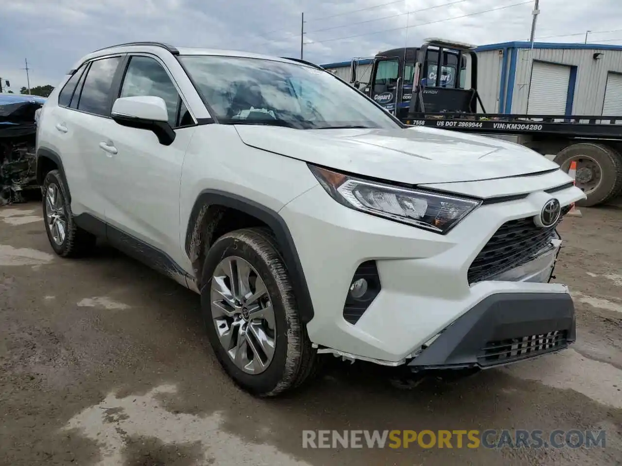 1 Photograph of a damaged car 2T3C1RFV2MW156544 TOYOTA RAV4 2021