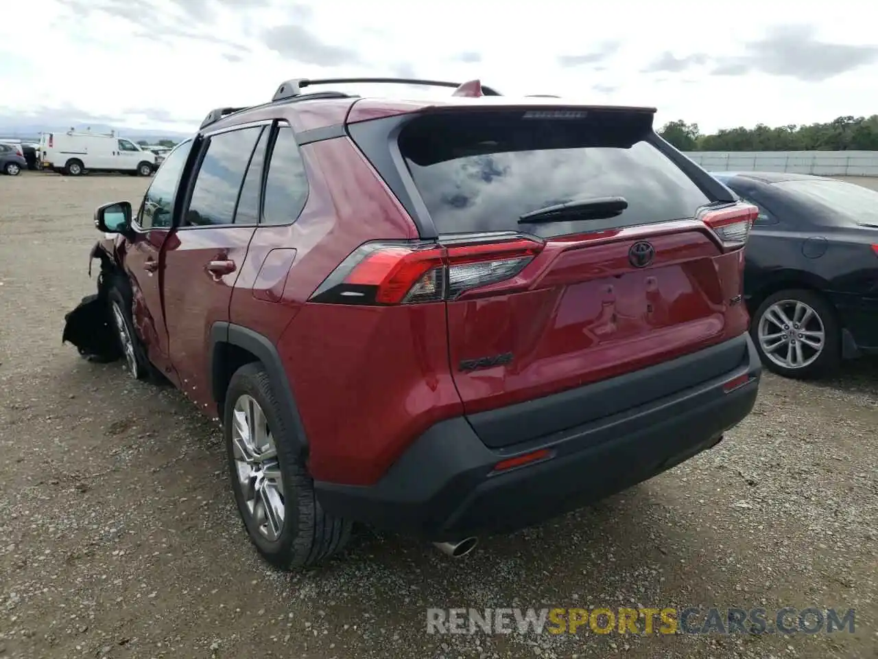 3 Photograph of a damaged car 2T3C1RFV2MW159542 TOYOTA RAV4 2021