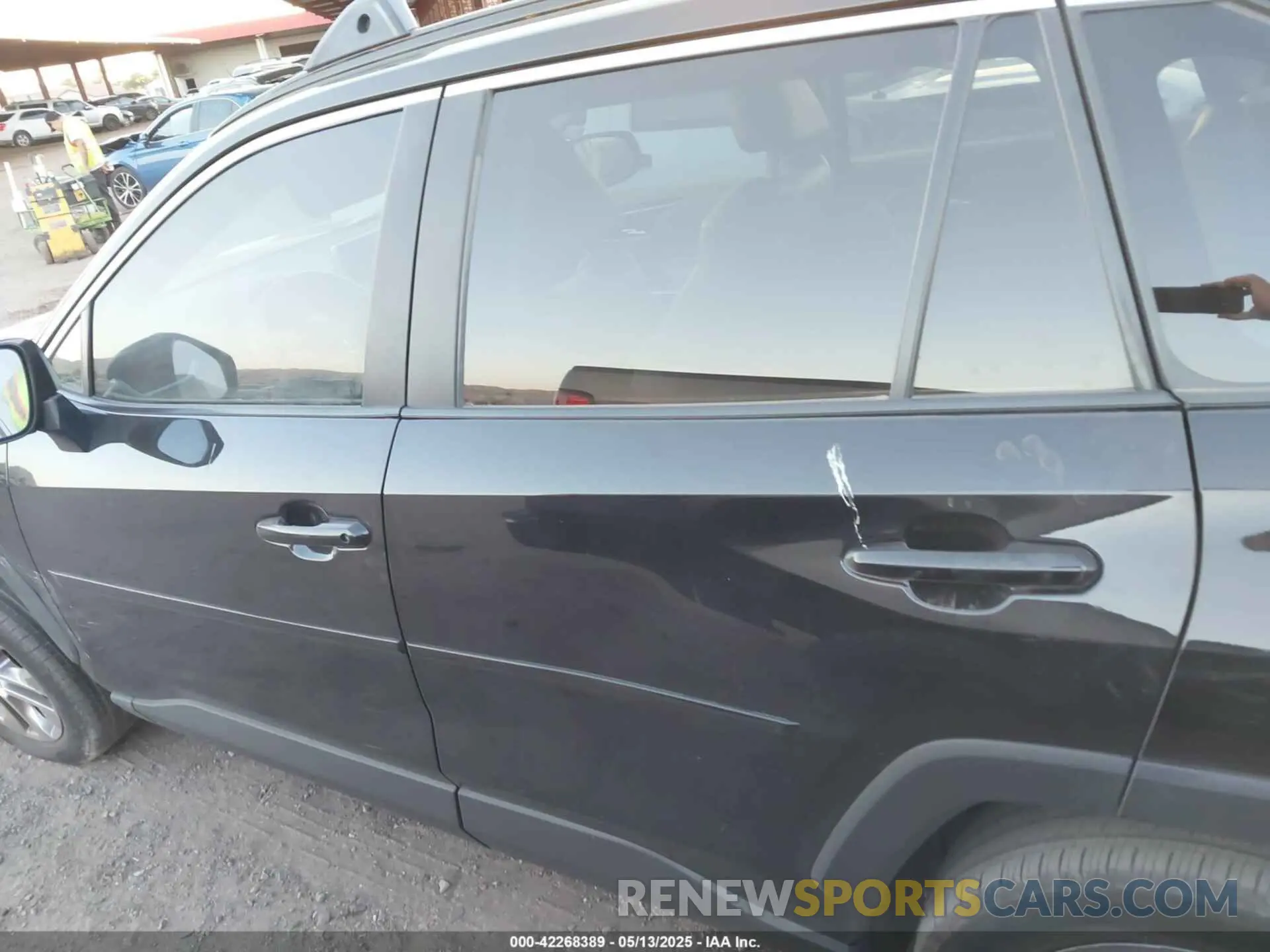 14 Photograph of a damaged car 2T3C1RFV3MC102915 TOYOTA RAV4 2021