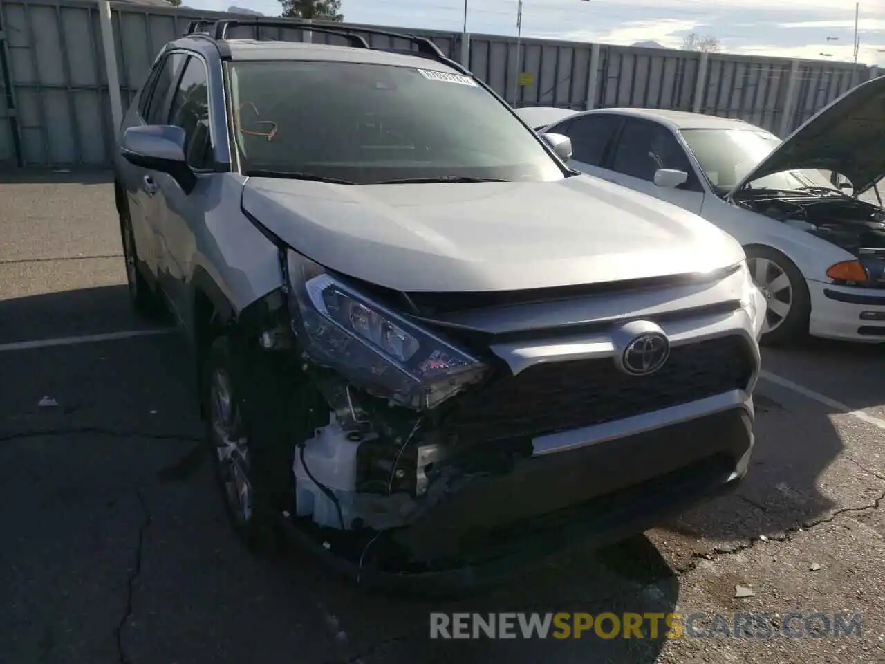 1 Photograph of a damaged car 2T3C1RFV3MC130469 TOYOTA RAV4 2021