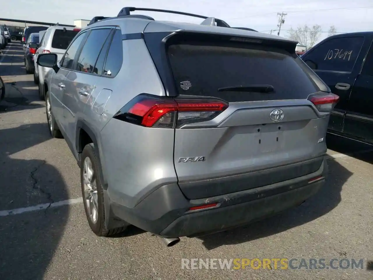 3 Photograph of a damaged car 2T3C1RFV3MC130469 TOYOTA RAV4 2021