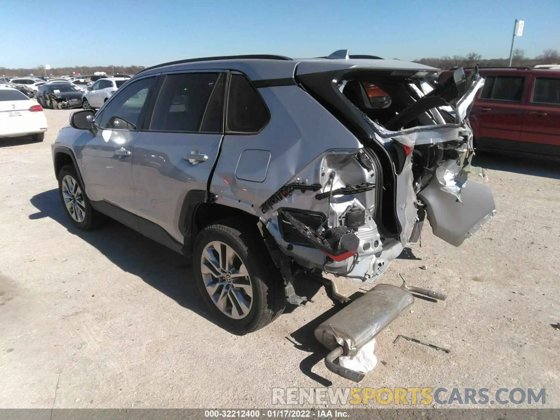 3 Photograph of a damaged car 2T3C1RFV3MC144517 TOYOTA RAV4 2021