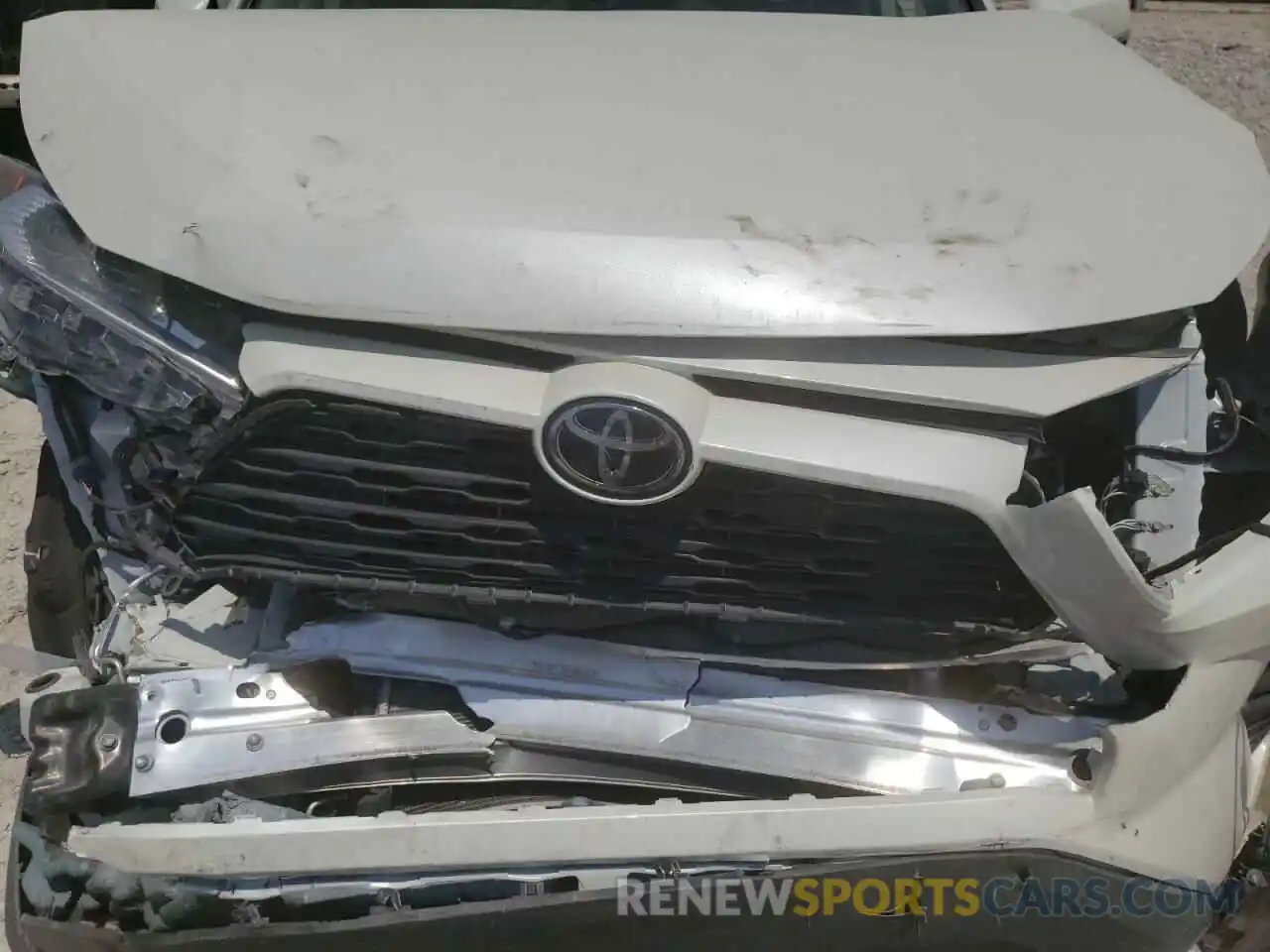 7 Photograph of a damaged car 2T3C1RFV3MW108079 TOYOTA RAV4 2021