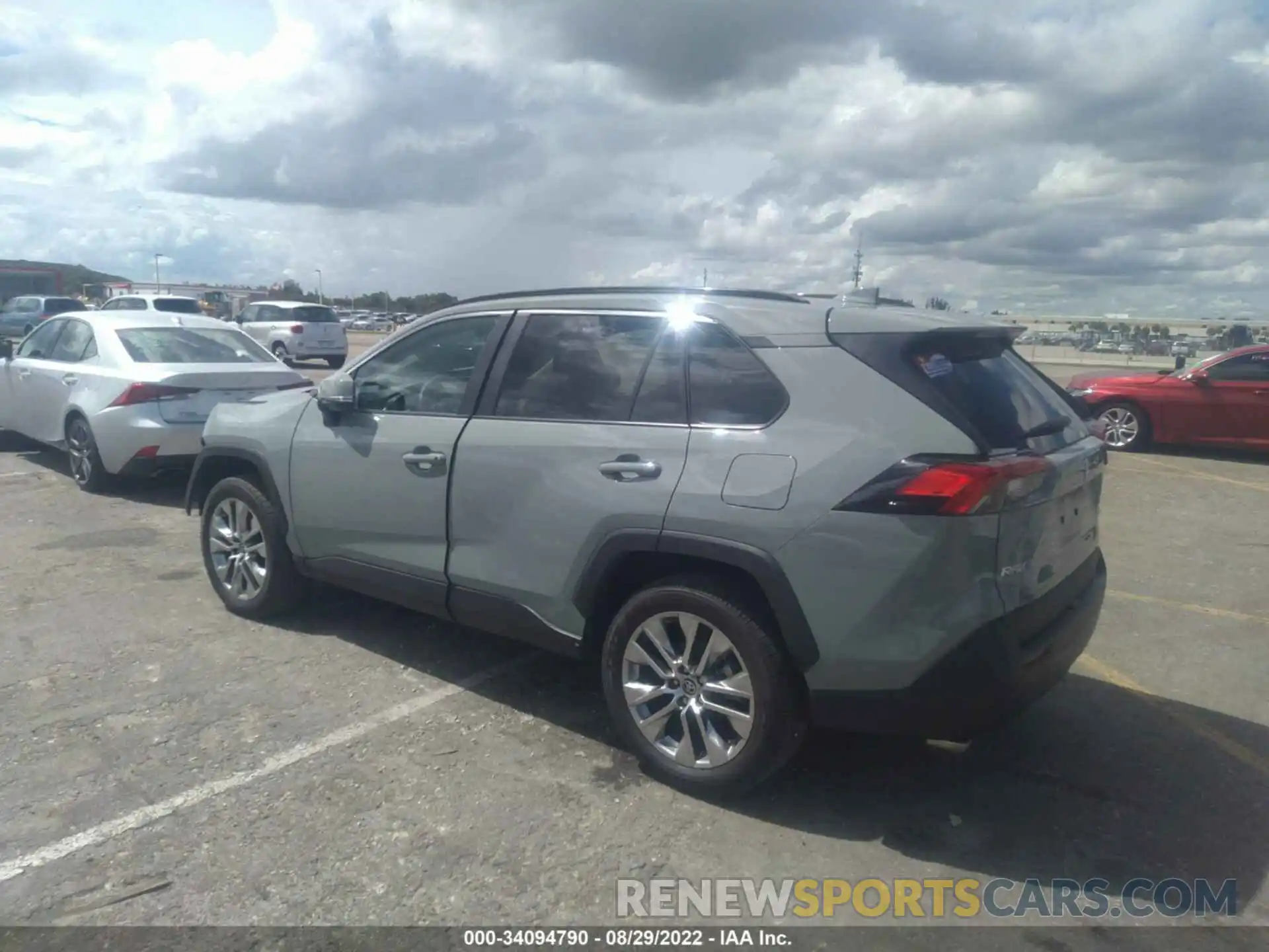 3 Photograph of a damaged car 2T3C1RFV3MW171957 TOYOTA RAV4 2021