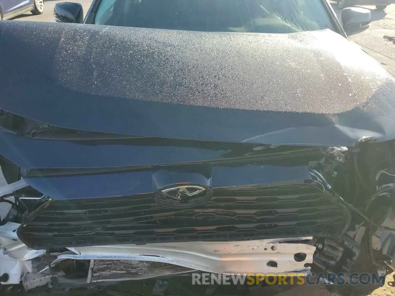 12 Photograph of a damaged car 2T3C1RFV3MW177290 TOYOTA RAV4 2021