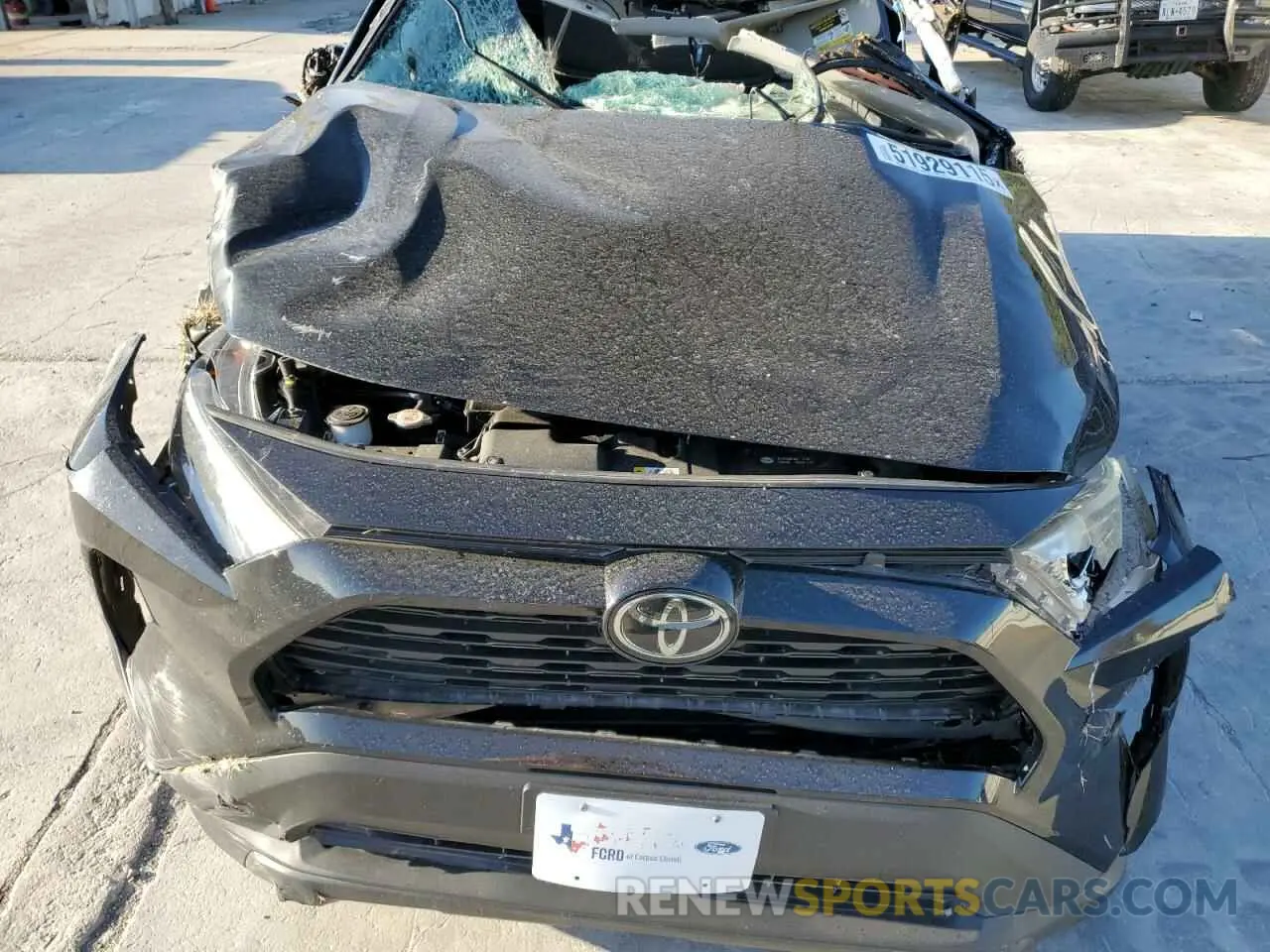 11 Photograph of a damaged car 2T3C1RFV4MC107685 TOYOTA RAV4 2021