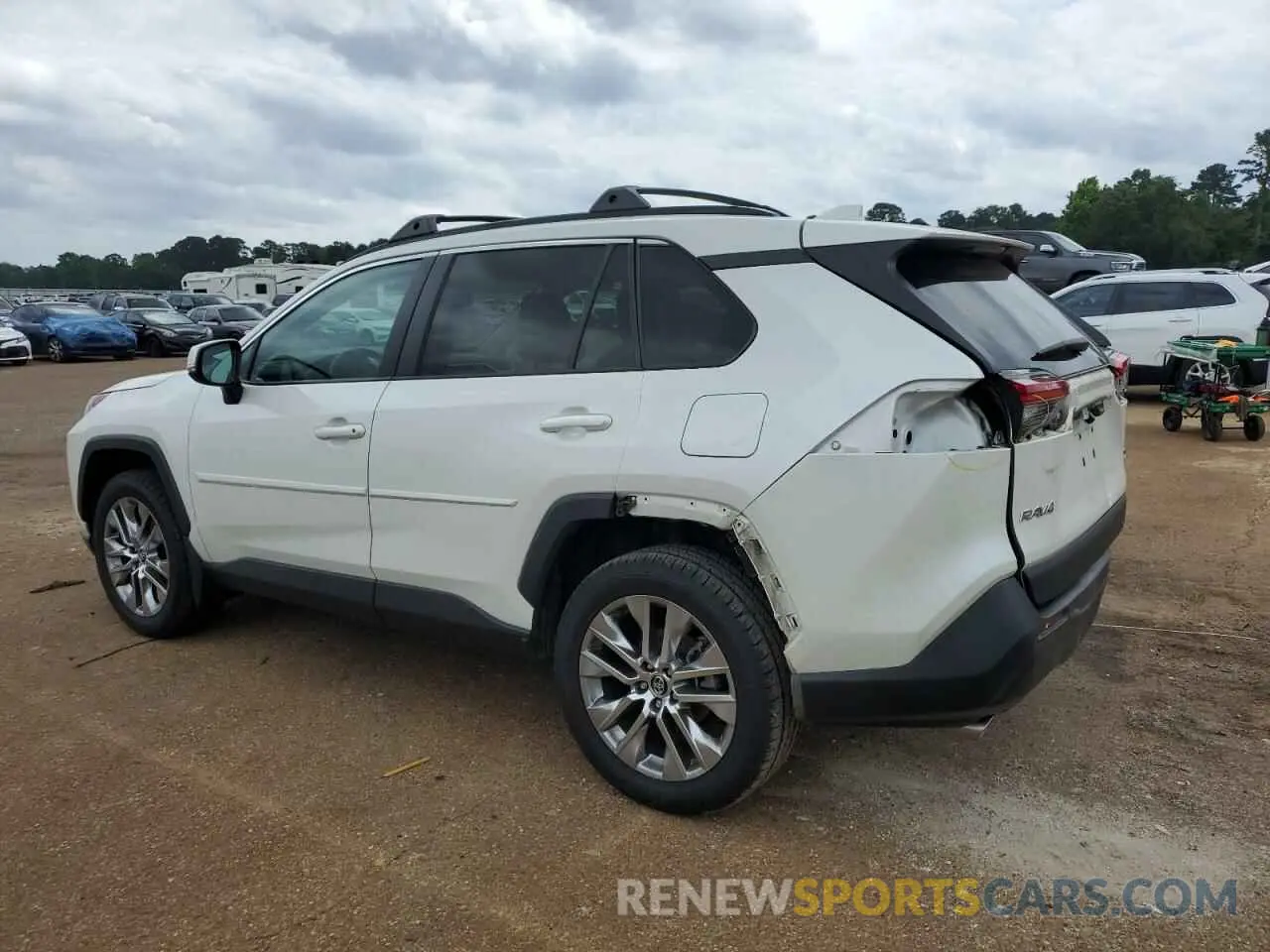 2 Photograph of a damaged car 2T3C1RFV4MW112786 TOYOTA RAV4 2021