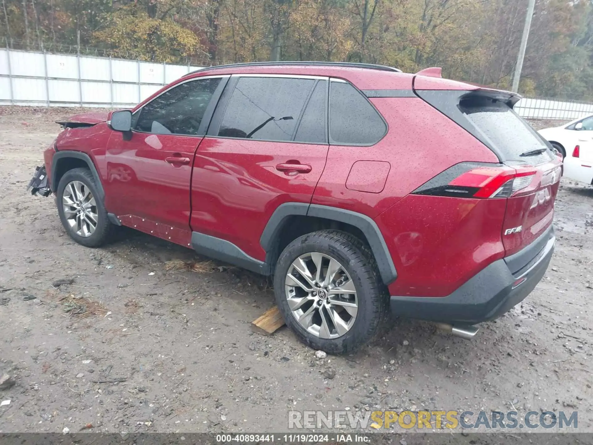3 Photograph of a damaged car 2T3C1RFV4MW133895 TOYOTA RAV4 2021