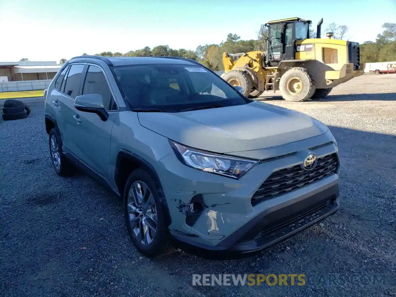 1 Photograph of a damaged car 2T3C1RFV4MW177251 TOYOTA RAV4 2021