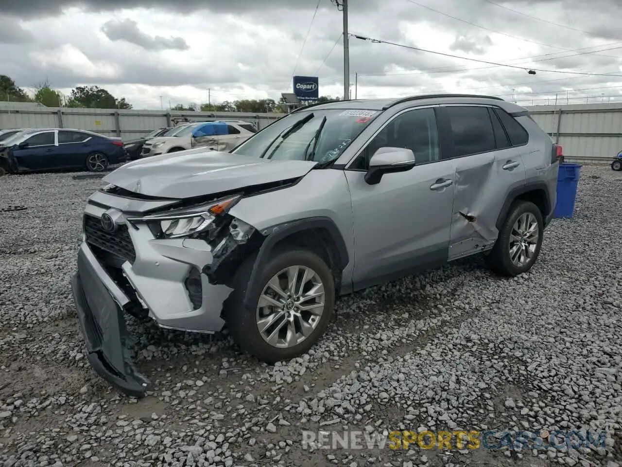 1 Photograph of a damaged car 2T3C1RFV5MC128285 TOYOTA RAV4 2021
