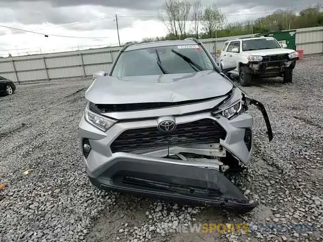 11 Photograph of a damaged car 2T3C1RFV5MC128285 TOYOTA RAV4 2021