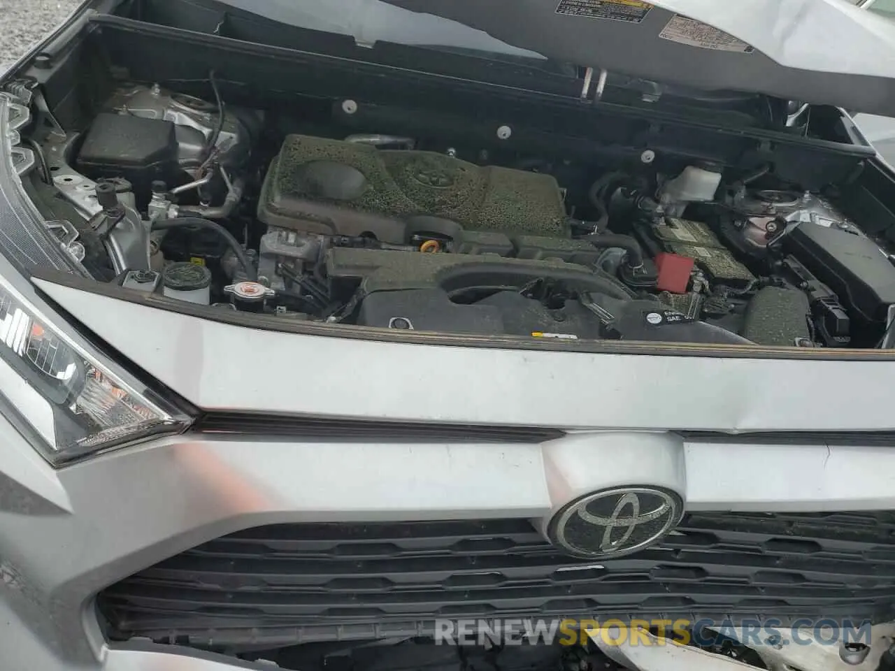 14 Photograph of a damaged car 2T3C1RFV5MC128285 TOYOTA RAV4 2021