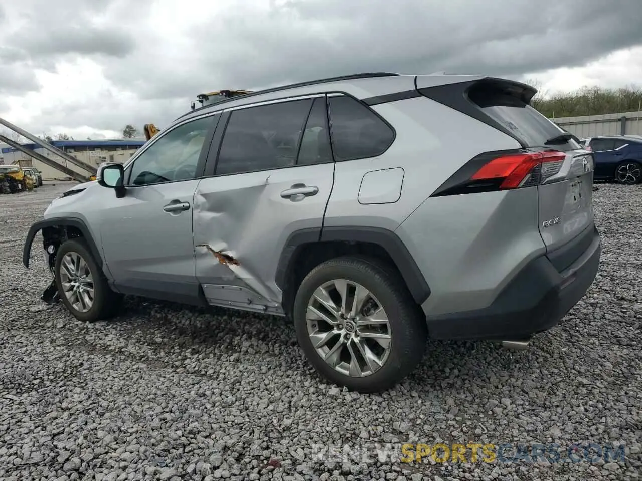 2 Photograph of a damaged car 2T3C1RFV5MC128285 TOYOTA RAV4 2021