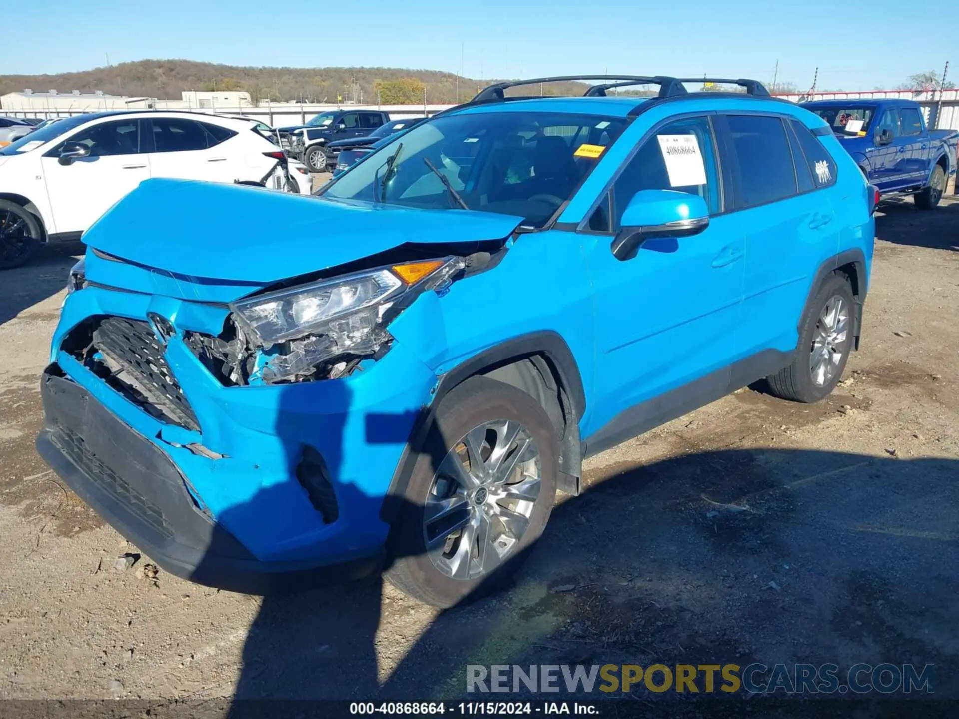 2 Photograph of a damaged car 2T3C1RFV5MW137146 TOYOTA RAV4 2021