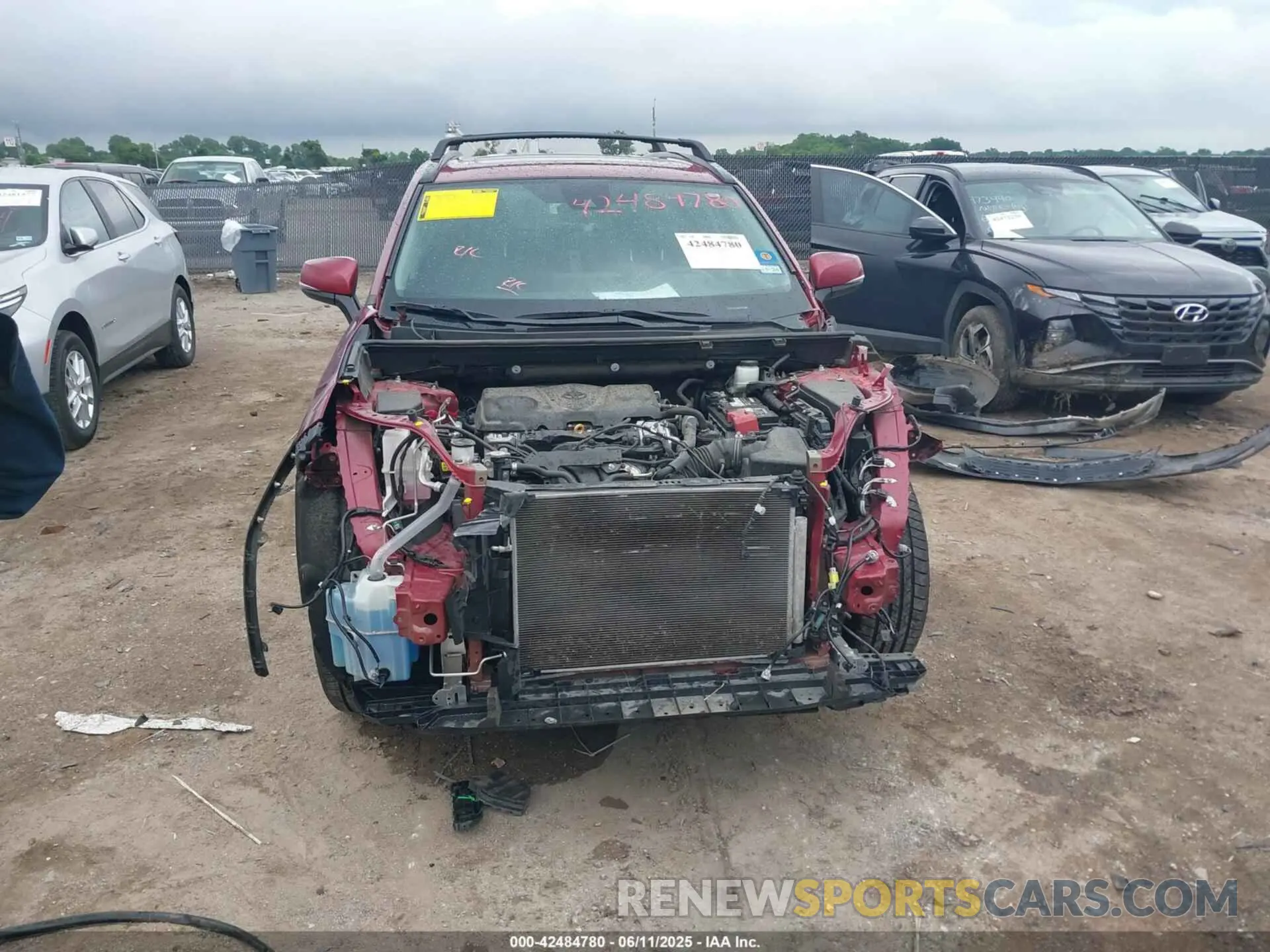 13 Photograph of a damaged car 2T3C1RFV5MW175069 TOYOTA RAV4 2021
