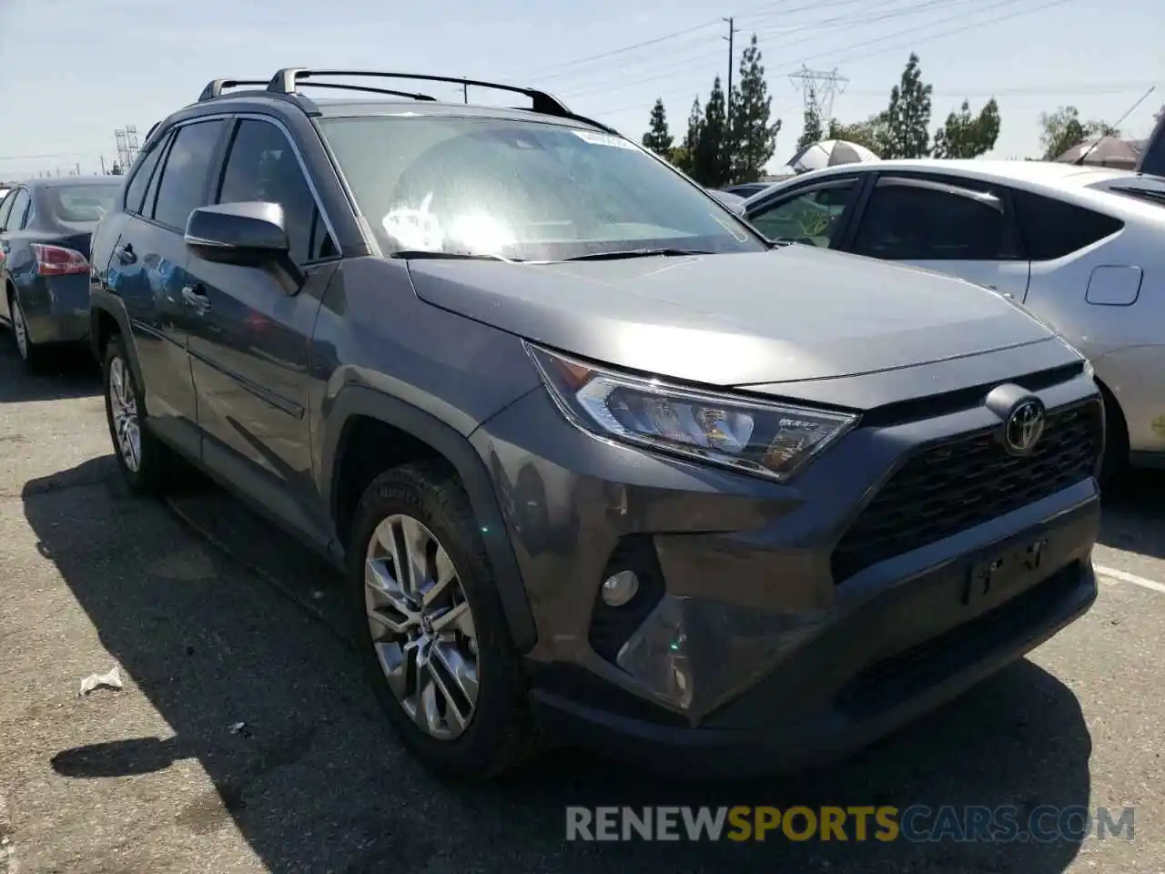 1 Photograph of a damaged car 2T3C1RFV6MC094387 TOYOTA RAV4 2021