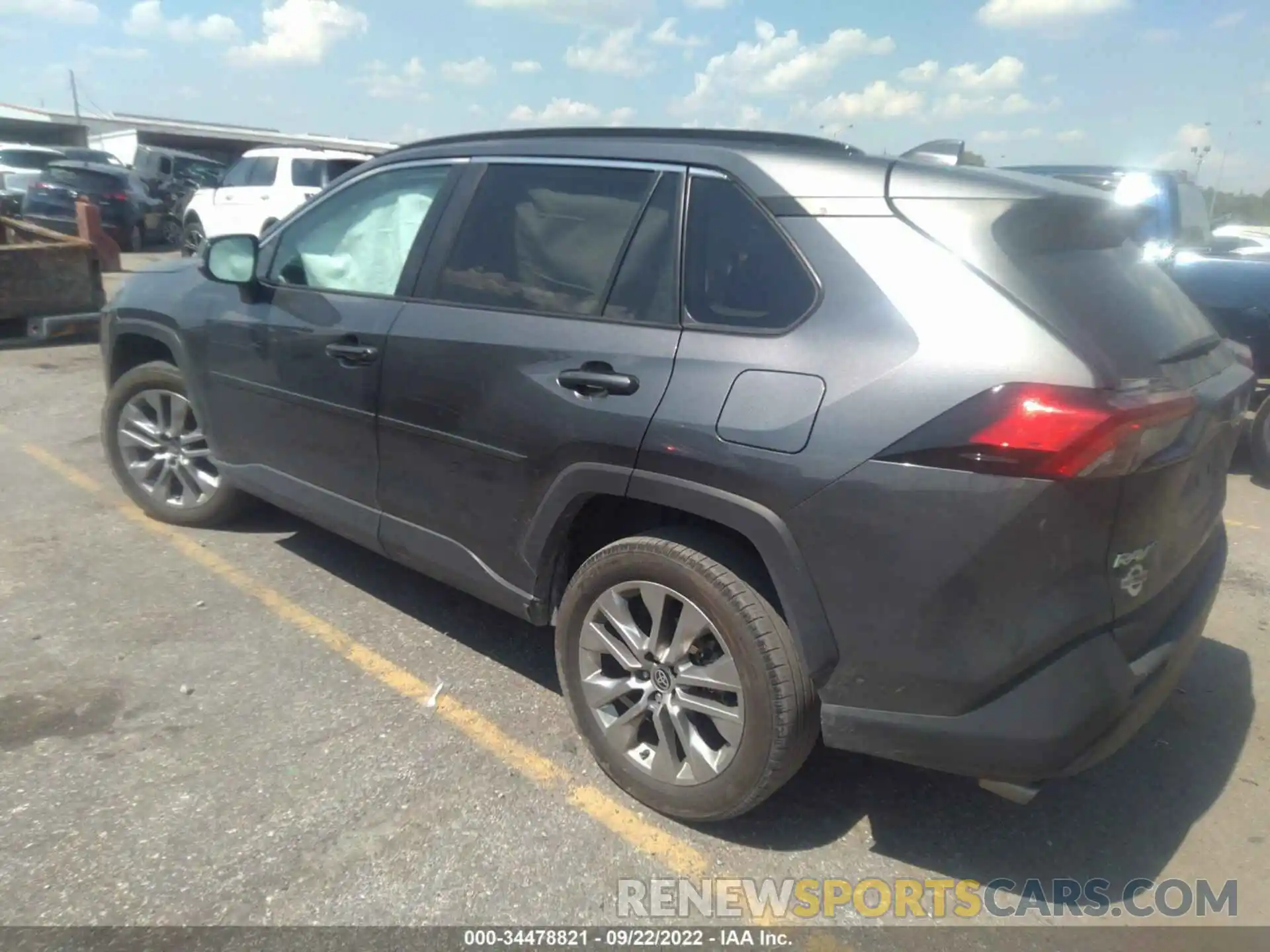 3 Photograph of a damaged car 2T3C1RFV6MC126352 TOYOTA RAV4 2021