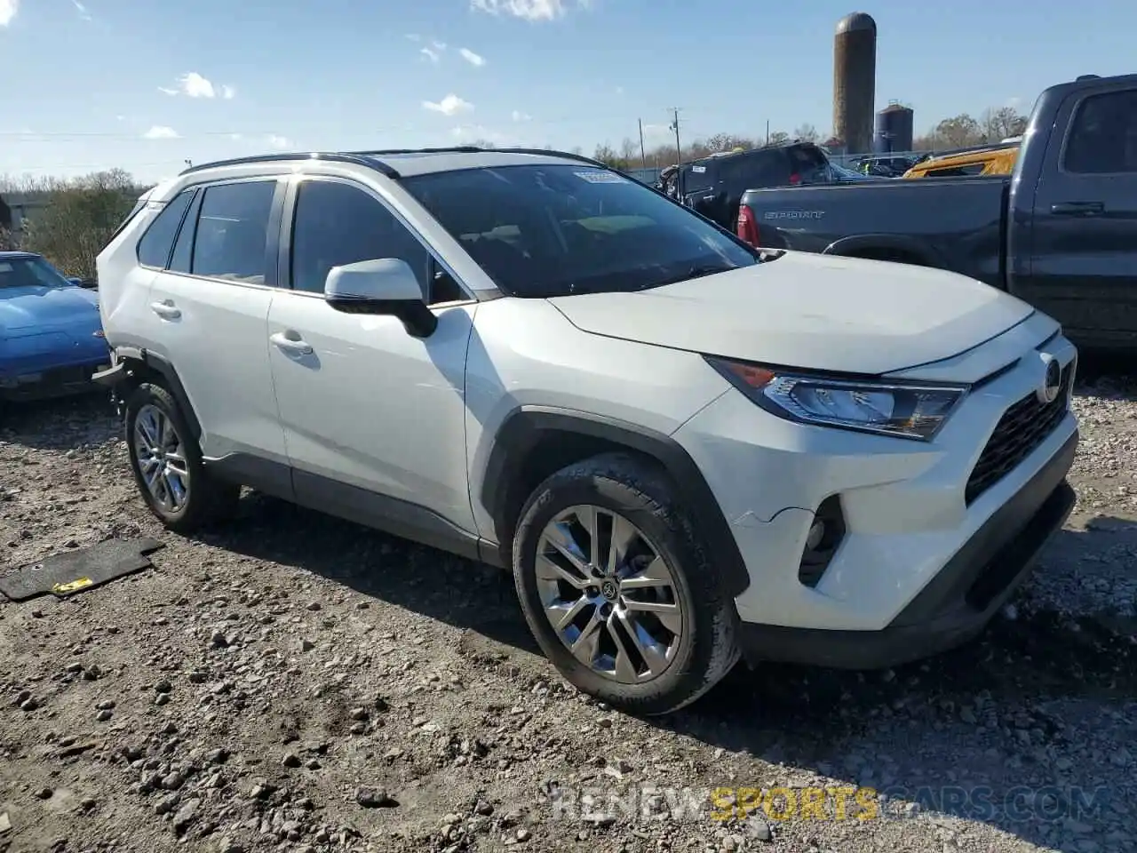 4 Photograph of a damaged car 2T3C1RFV6MW138810 TOYOTA RAV4 2021