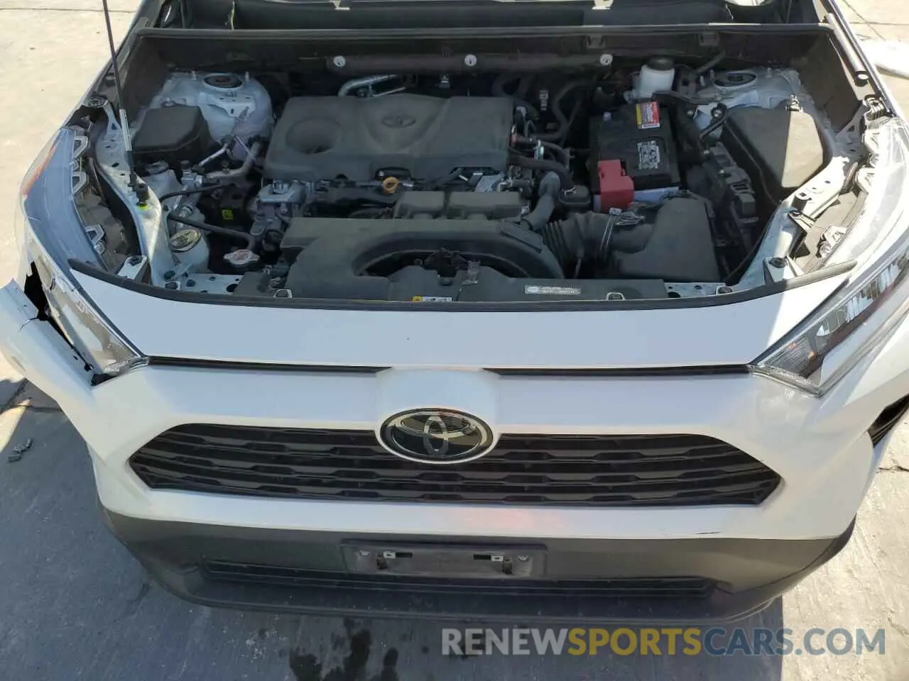 12 Photograph of a damaged car 2T3C1RFV6MW157423 TOYOTA RAV4 2021