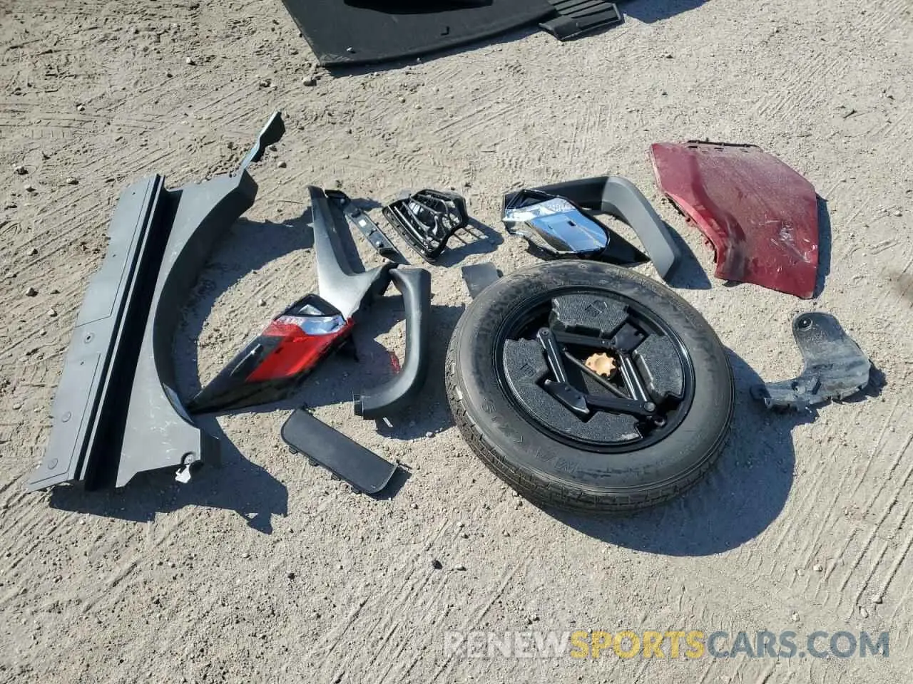 13 Photograph of a damaged car 2T3C1RFV6MW168065 TOYOTA RAV4 2021