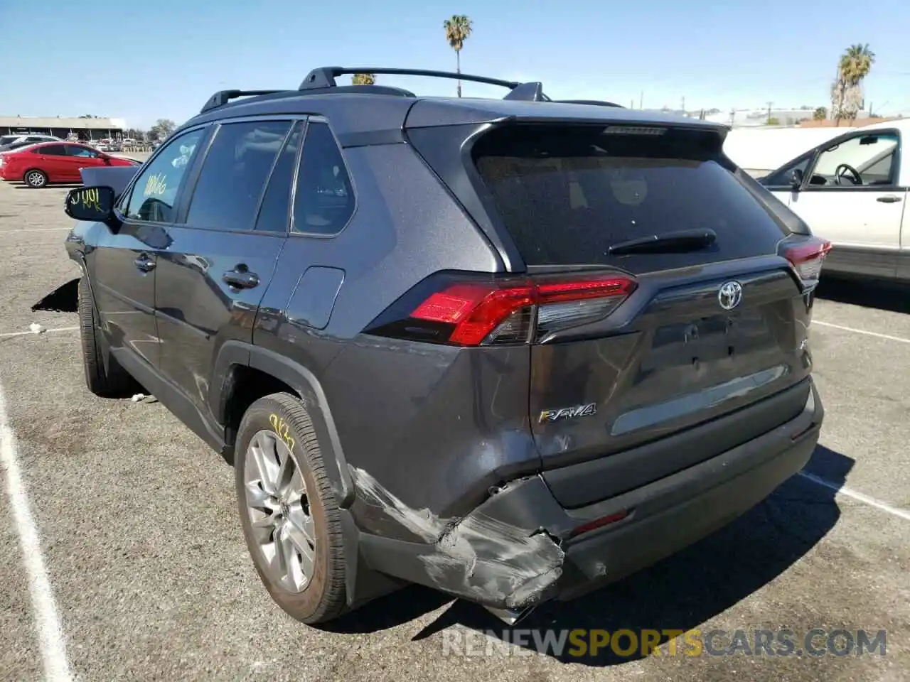 3 Photograph of a damaged car 2T3C1RFV7MC146058 TOYOTA RAV4 2021