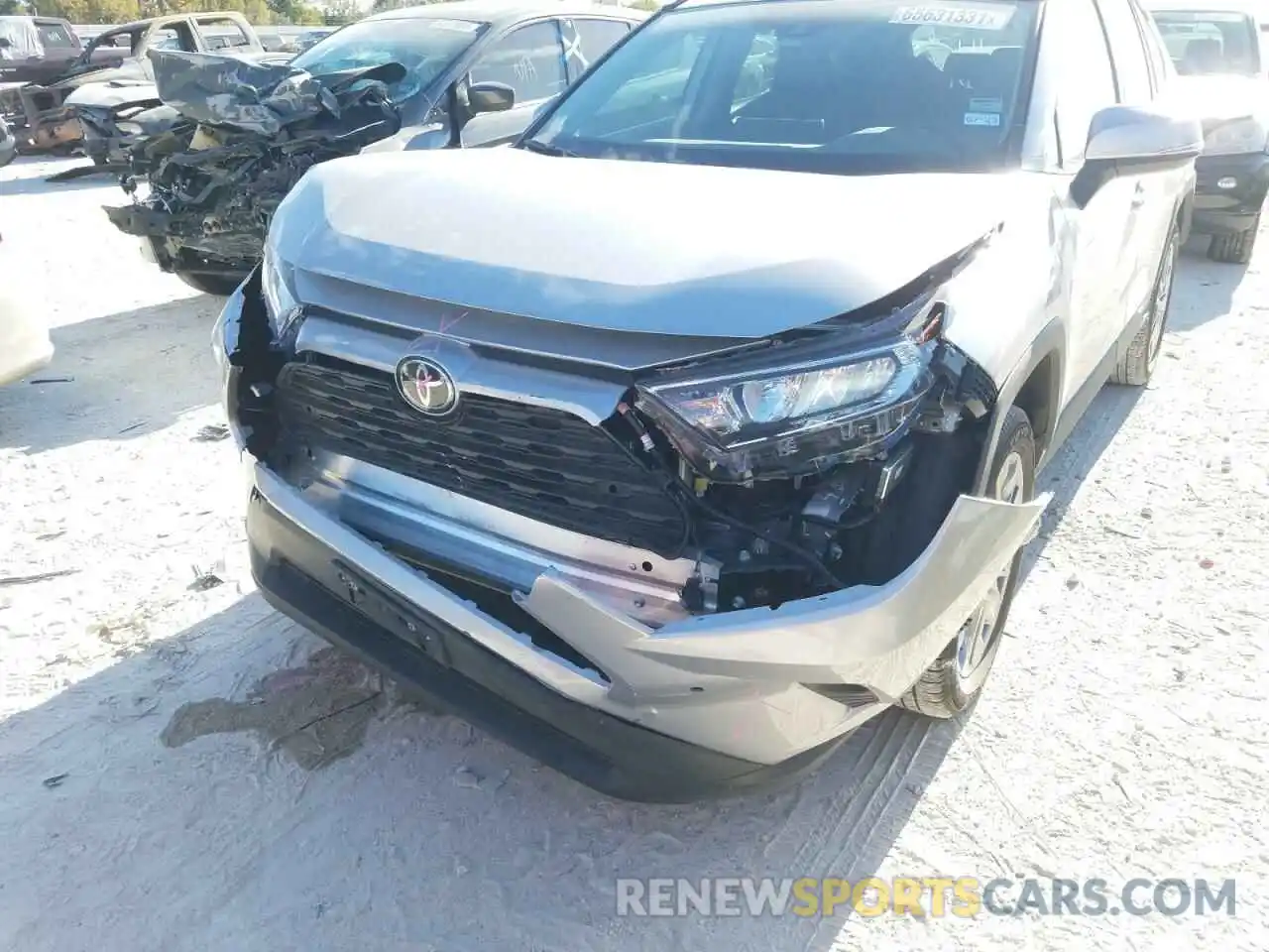 9 Photograph of a damaged car 2T3C1RFV7MC153141 TOYOTA RAV4 2021