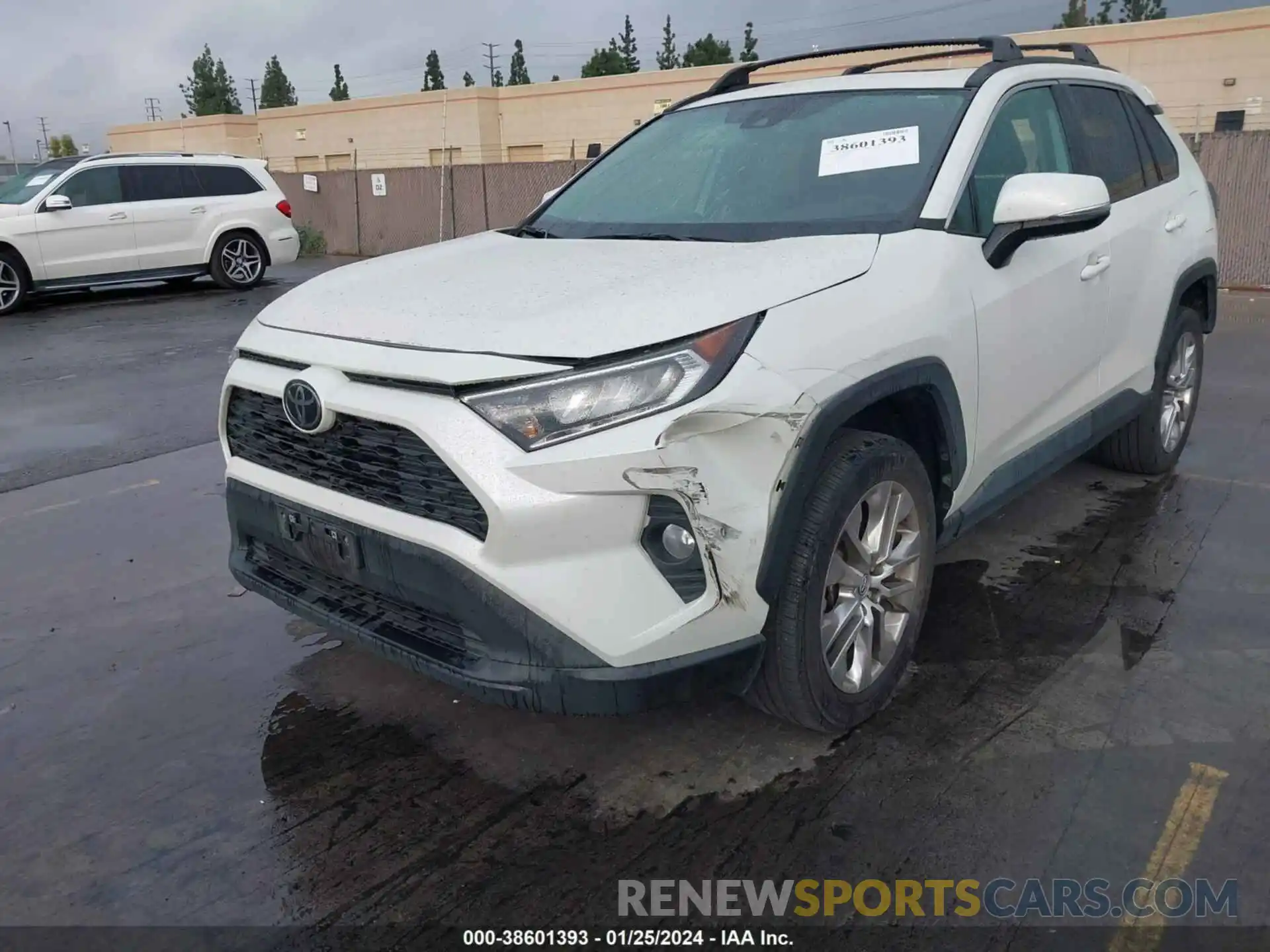 2 Photograph of a damaged car 2T3C1RFV7MW116427 TOYOTA RAV4 2021