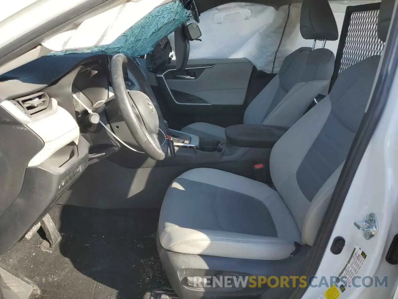 7 Photograph of a damaged car 2T3C1RFV7MW129856 TOYOTA RAV4 2021