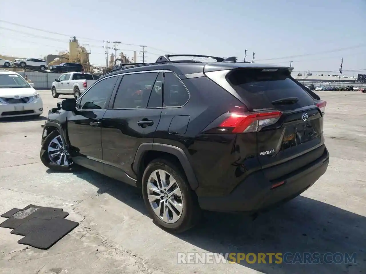 3 Photograph of a damaged car 2T3C1RFV8MC093905 TOYOTA RAV4 2021