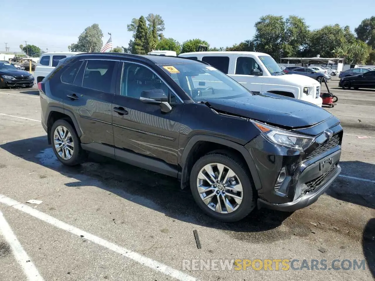 4 Photograph of a damaged car 2T3C1RFV8MC145095 TOYOTA RAV4 2021