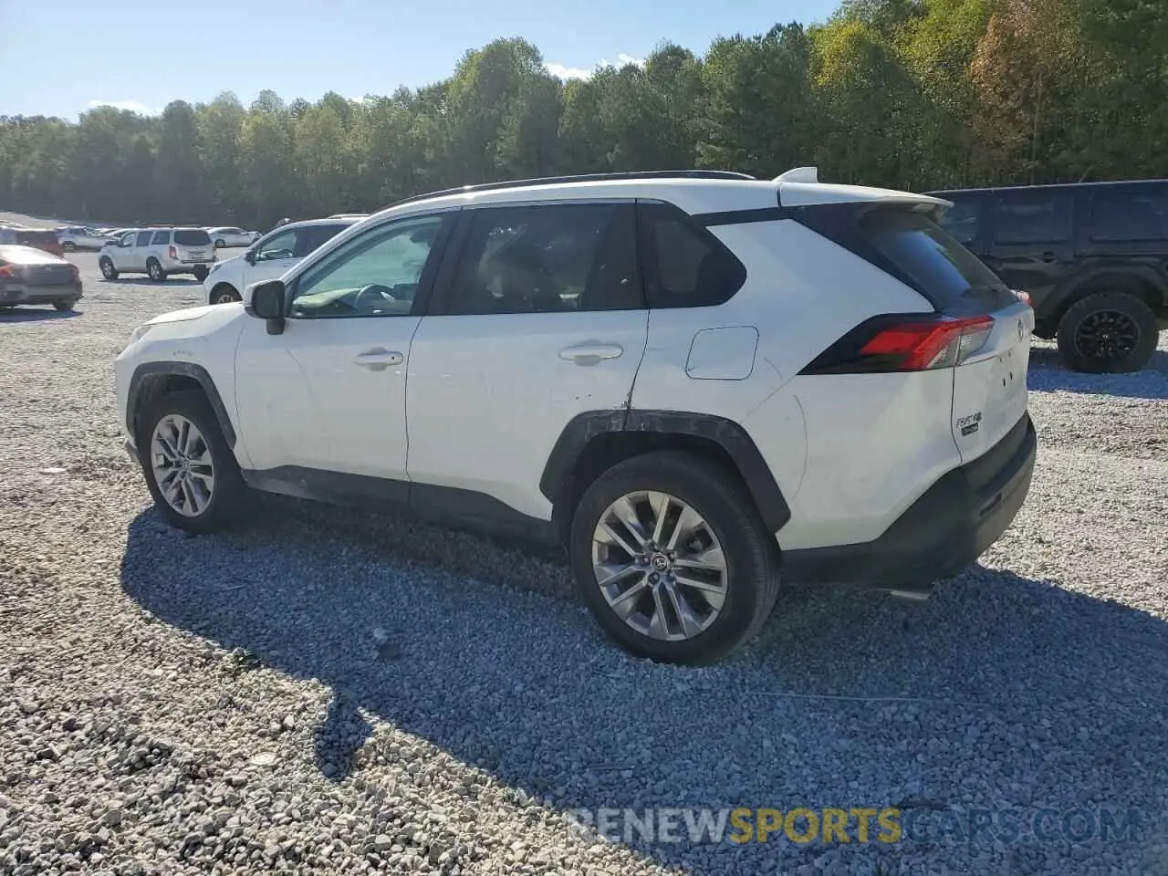 2 Photograph of a damaged car 2T3C1RFV8MW138467 TOYOTA RAV4 2021