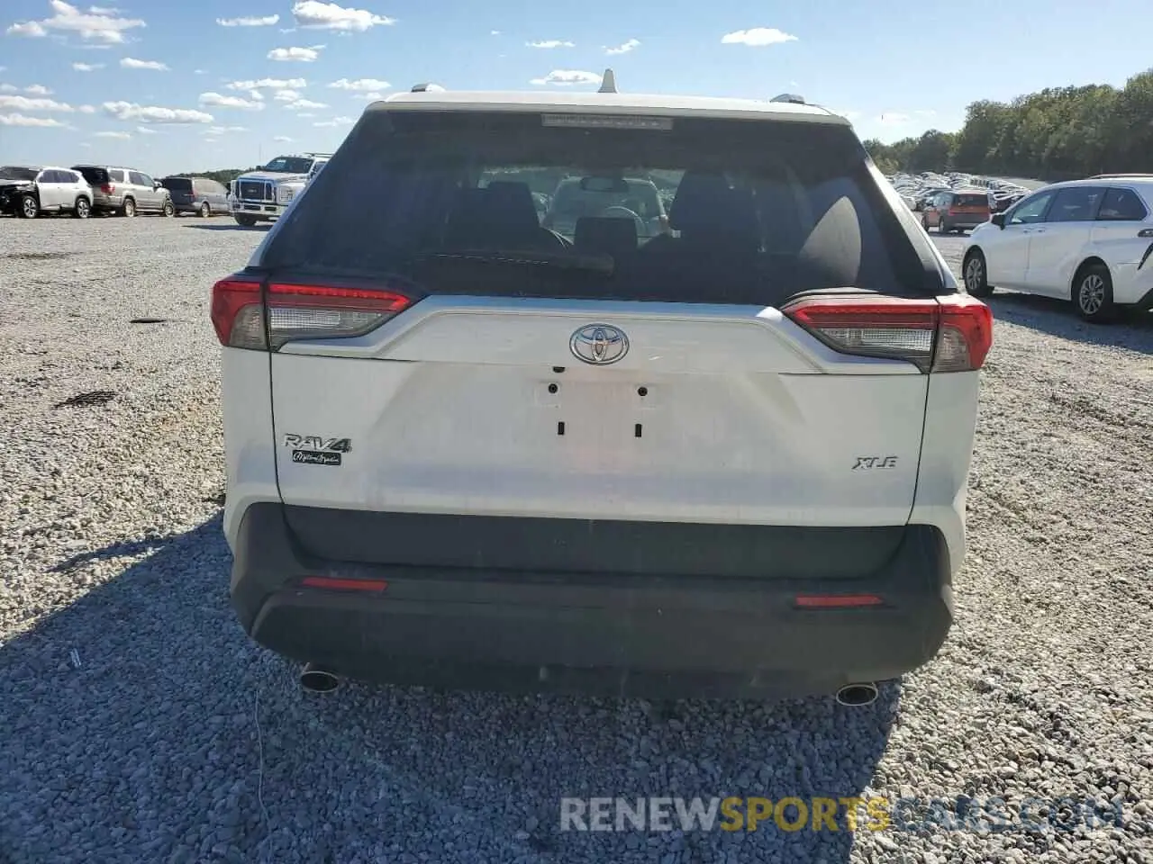 6 Photograph of a damaged car 2T3C1RFV8MW138467 TOYOTA RAV4 2021