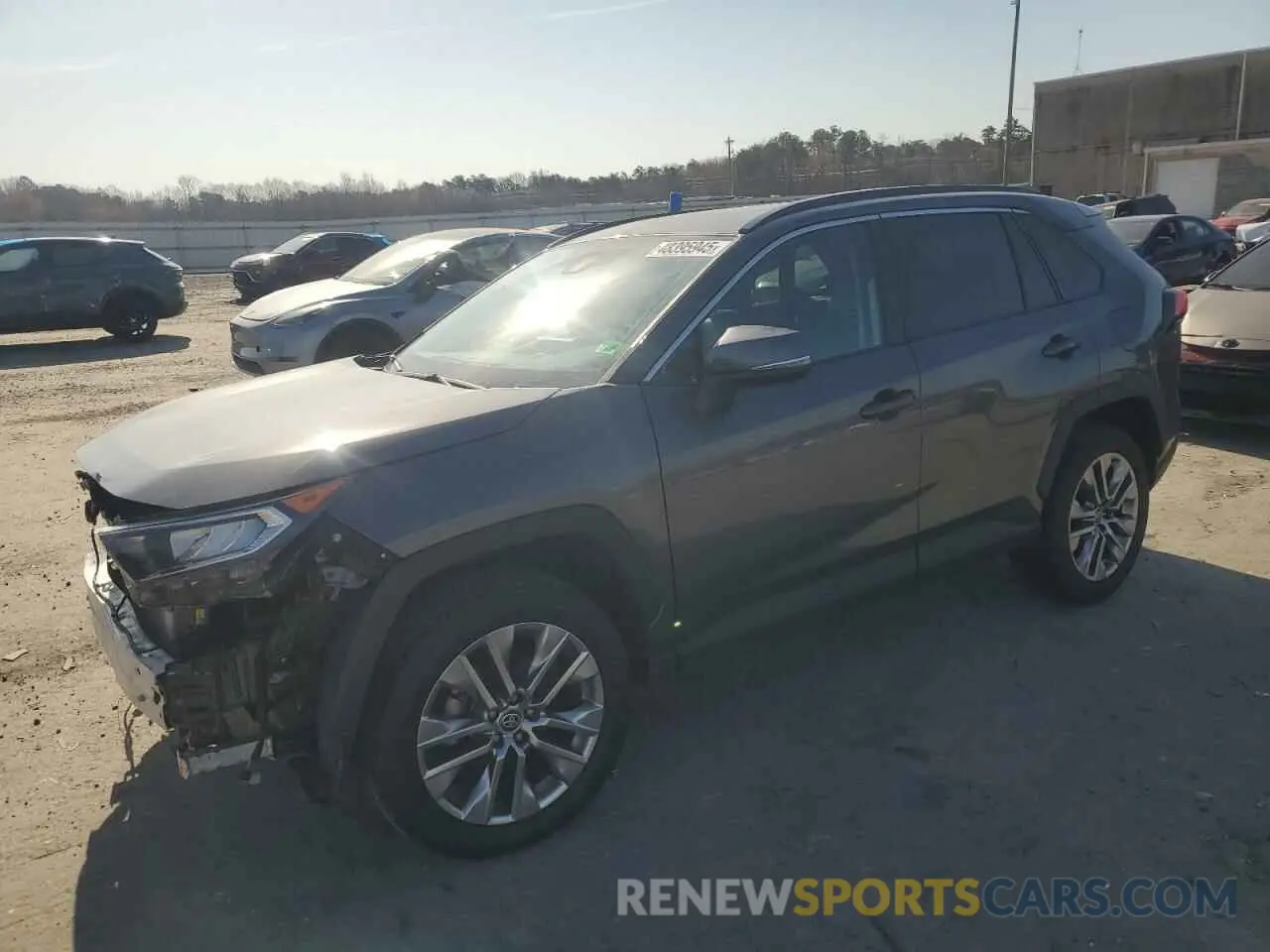 1 Photograph of a damaged car 2T3C1RFV8MW148173 TOYOTA RAV4 2021