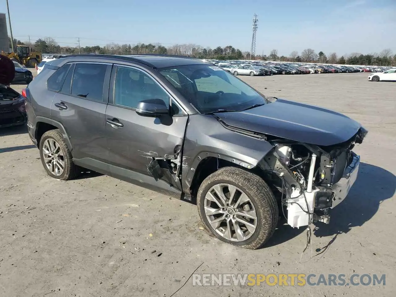 4 Photograph of a damaged car 2T3C1RFV8MW148173 TOYOTA RAV4 2021