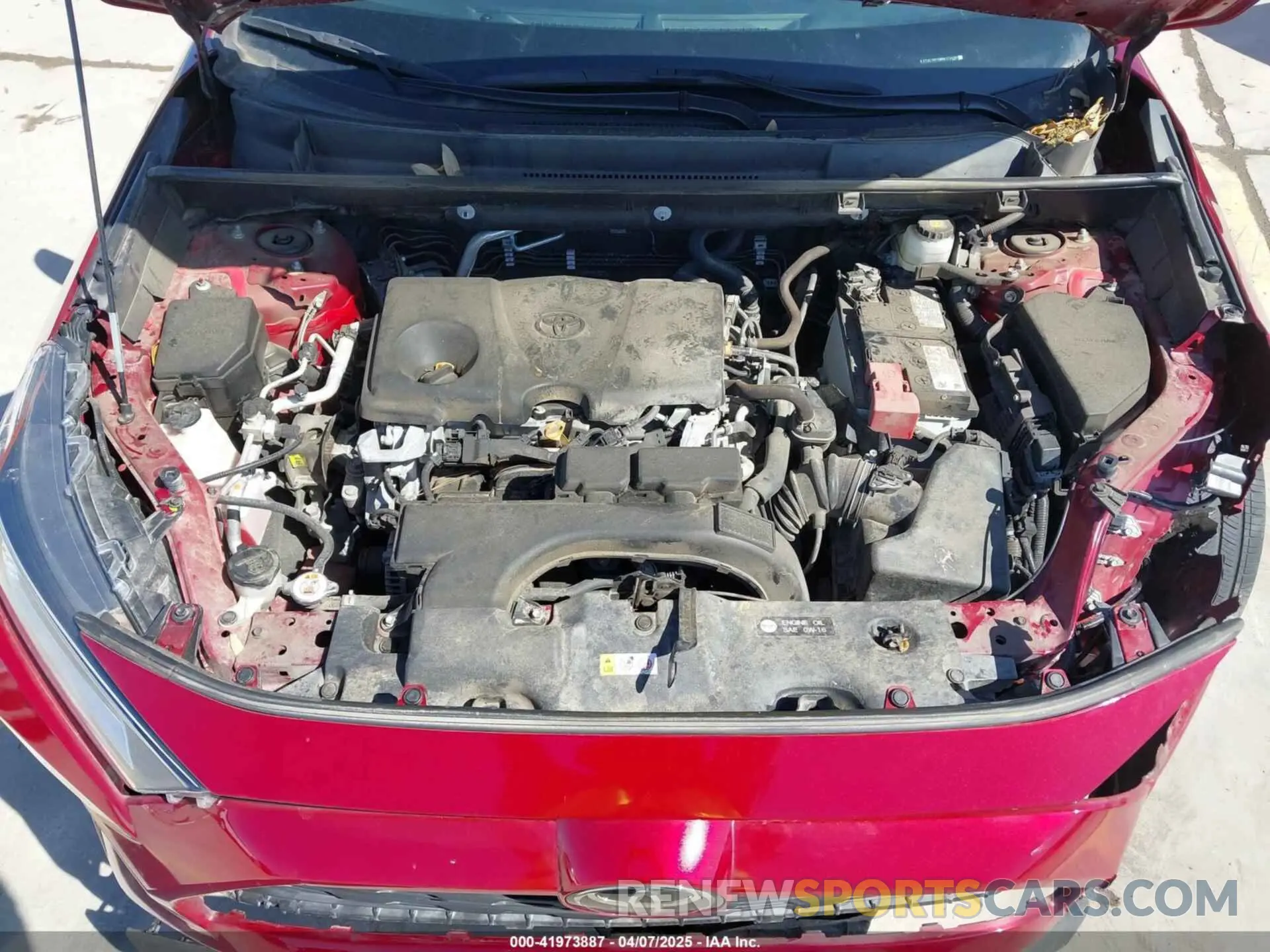 10 Photograph of a damaged car 2T3C1RFV8MW173400 TOYOTA RAV4 2021