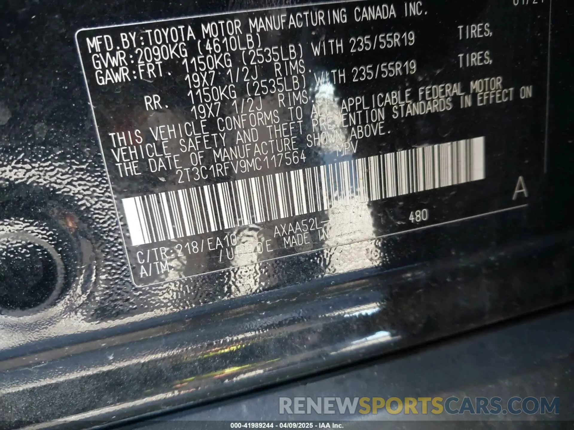 9 Photograph of a damaged car 2T3C1RFV9MC117564 TOYOTA RAV4 2021